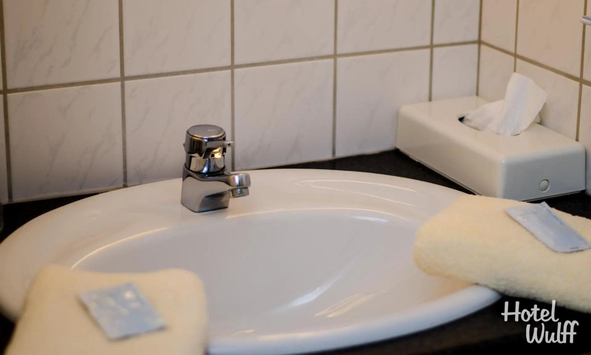 Bathroom in Hotel Wulff