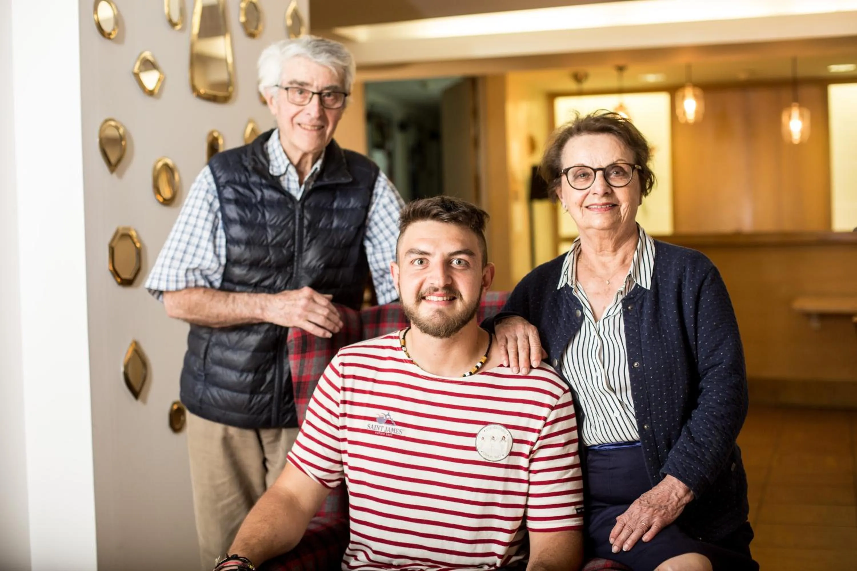 Staff in Logis Hôtel Le Glacier