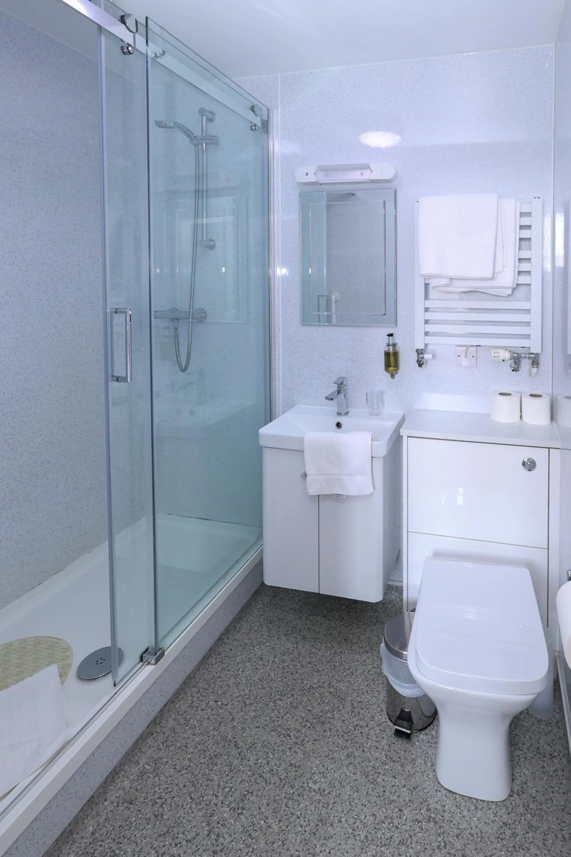 Shower in Manor Hotel