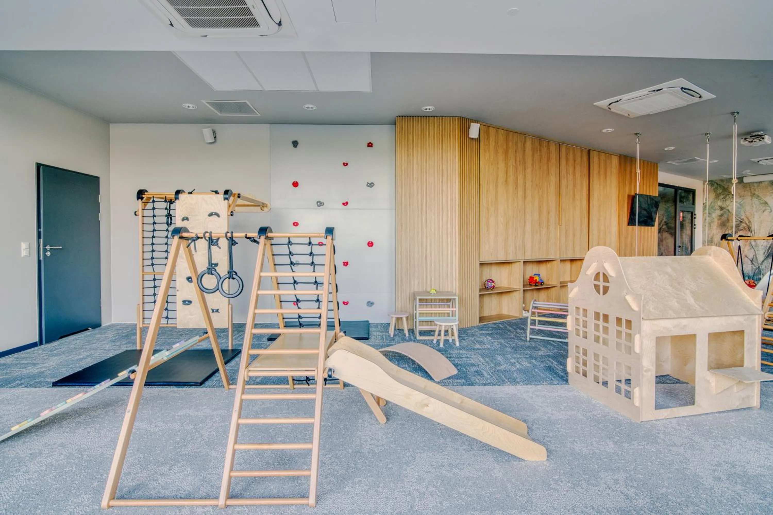 Children play ground in Hotel Mikołajki Leisure & SPA - Destigo Hotels