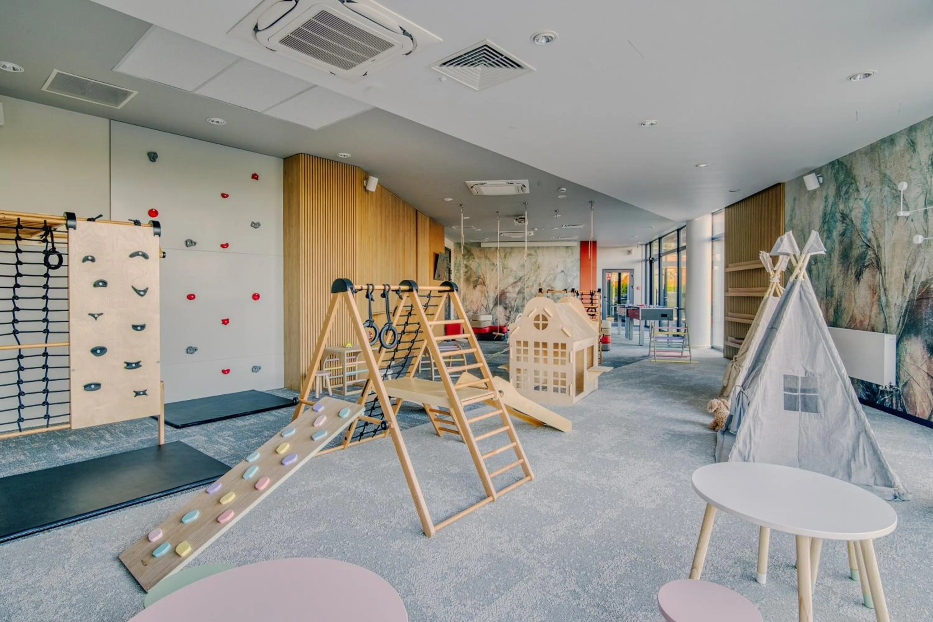 Children play ground in Hotel Mikołajki Leisure & SPA - Destigo Hotels