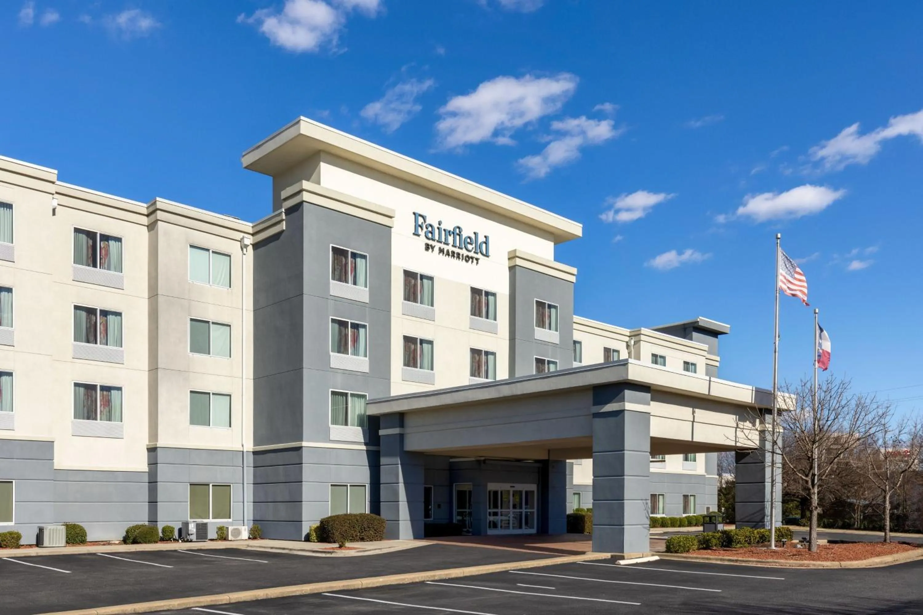 Property building in Fairfield Inn & Suites by Marriott Smithfield