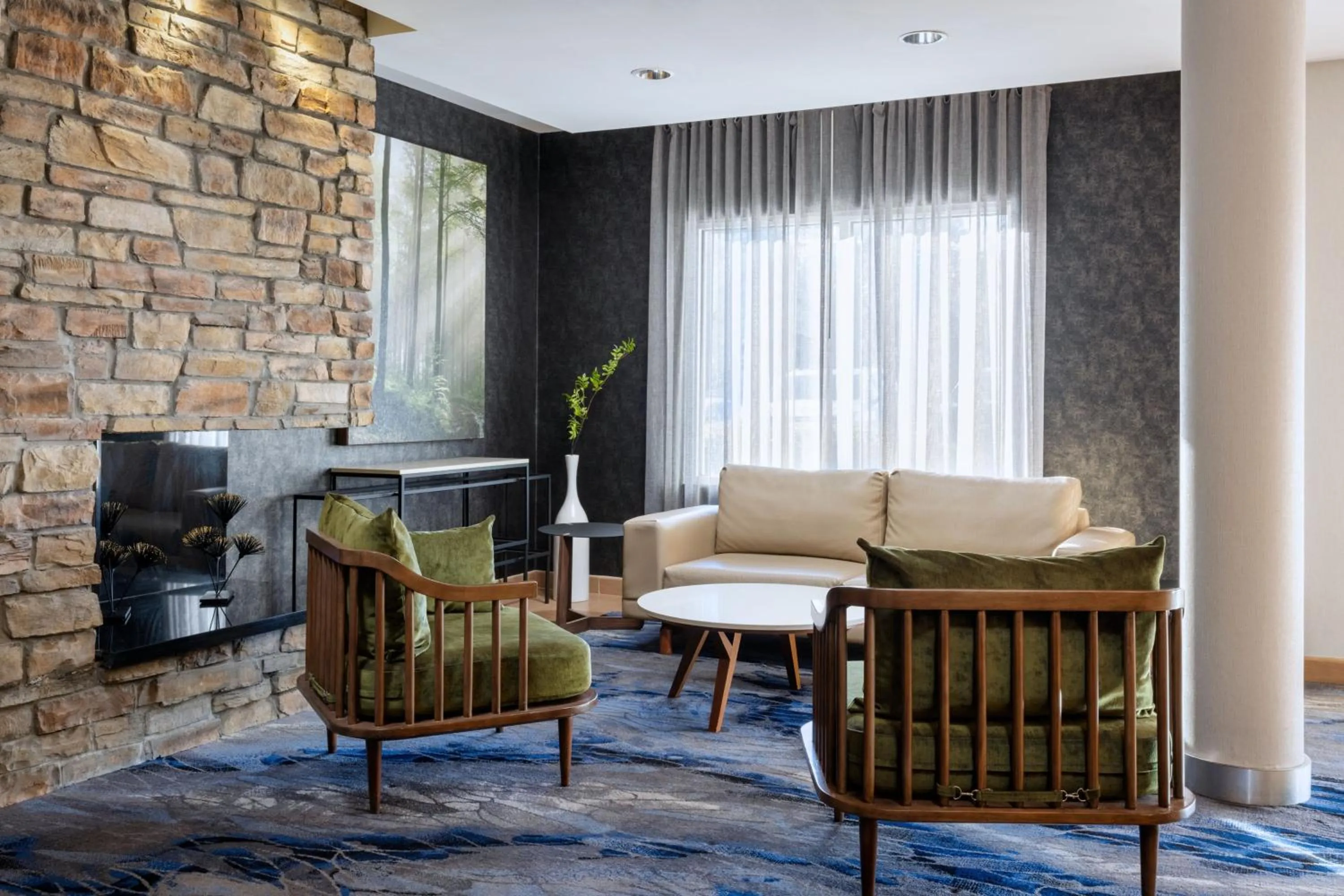 Lobby or reception in Fairfield Inn & Suites by Marriott Smithfield