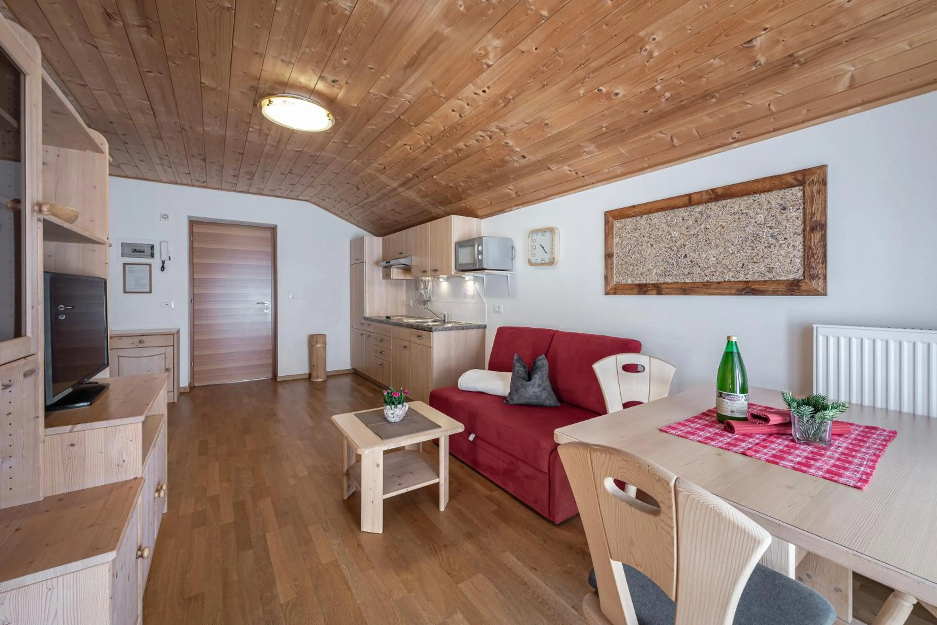 Living room in Schopplhof - panoramic apartments dolomites