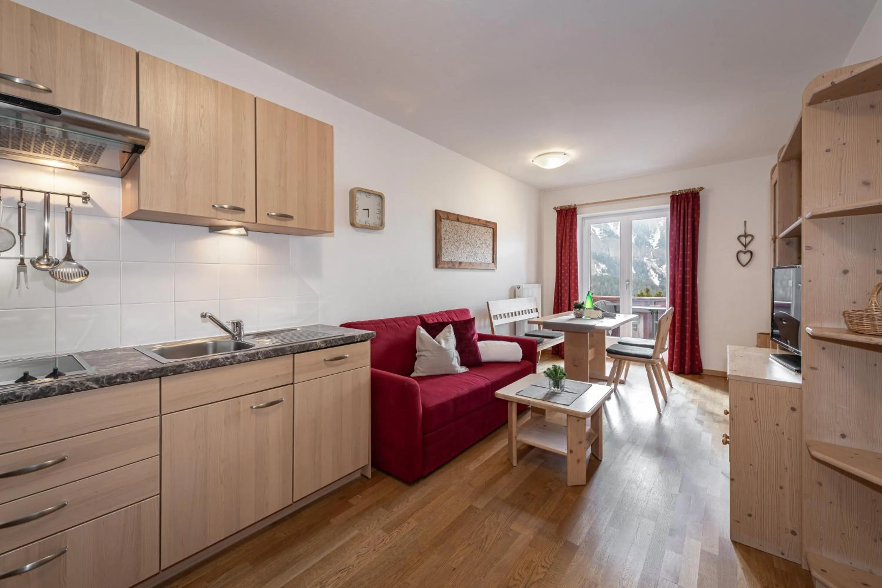 Living room in Schopplhof - panoramic apartments dolomites