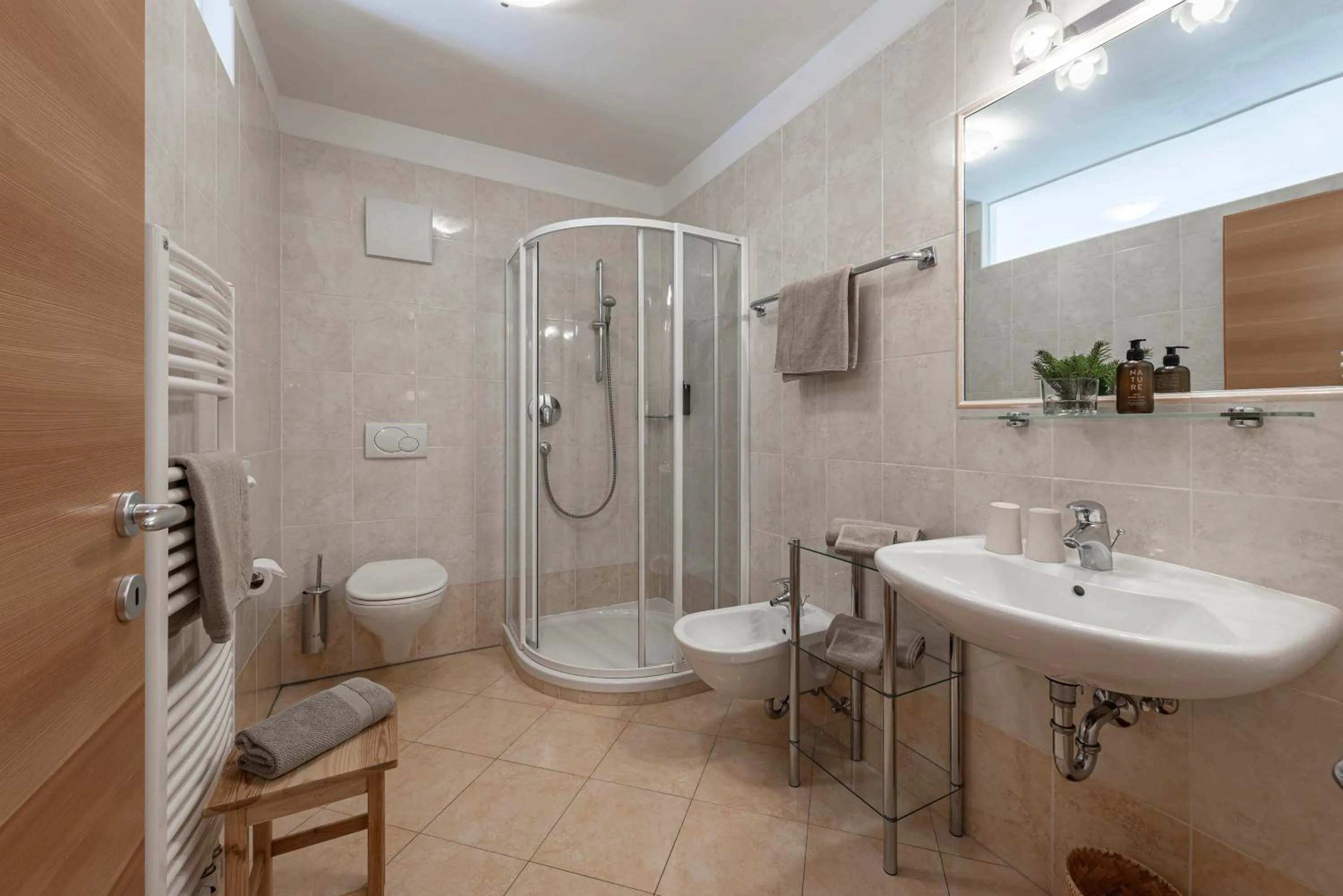Bathroom in Schopplhof - panoramic apartments dolomites