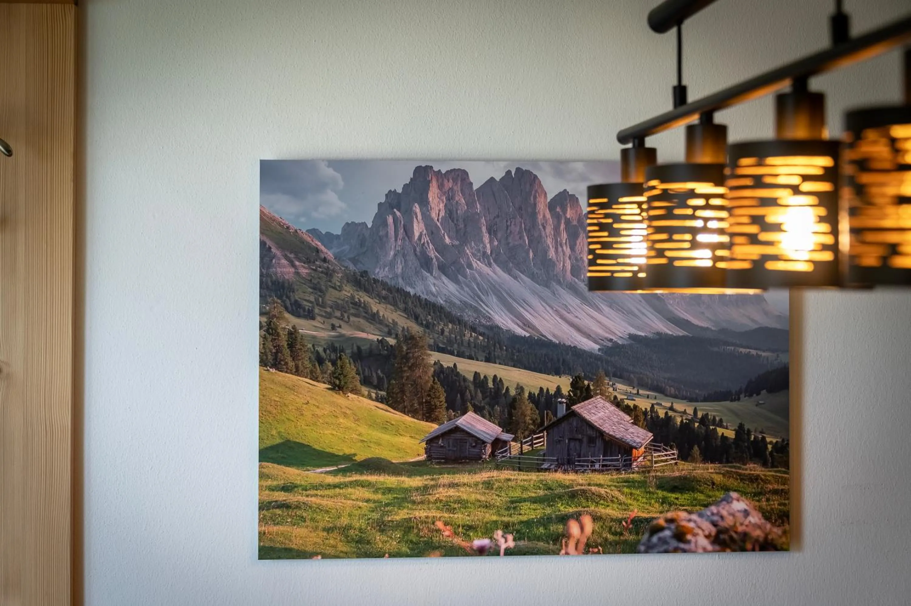 Decorative detail in Schopplhof - panoramic apartments dolomites
