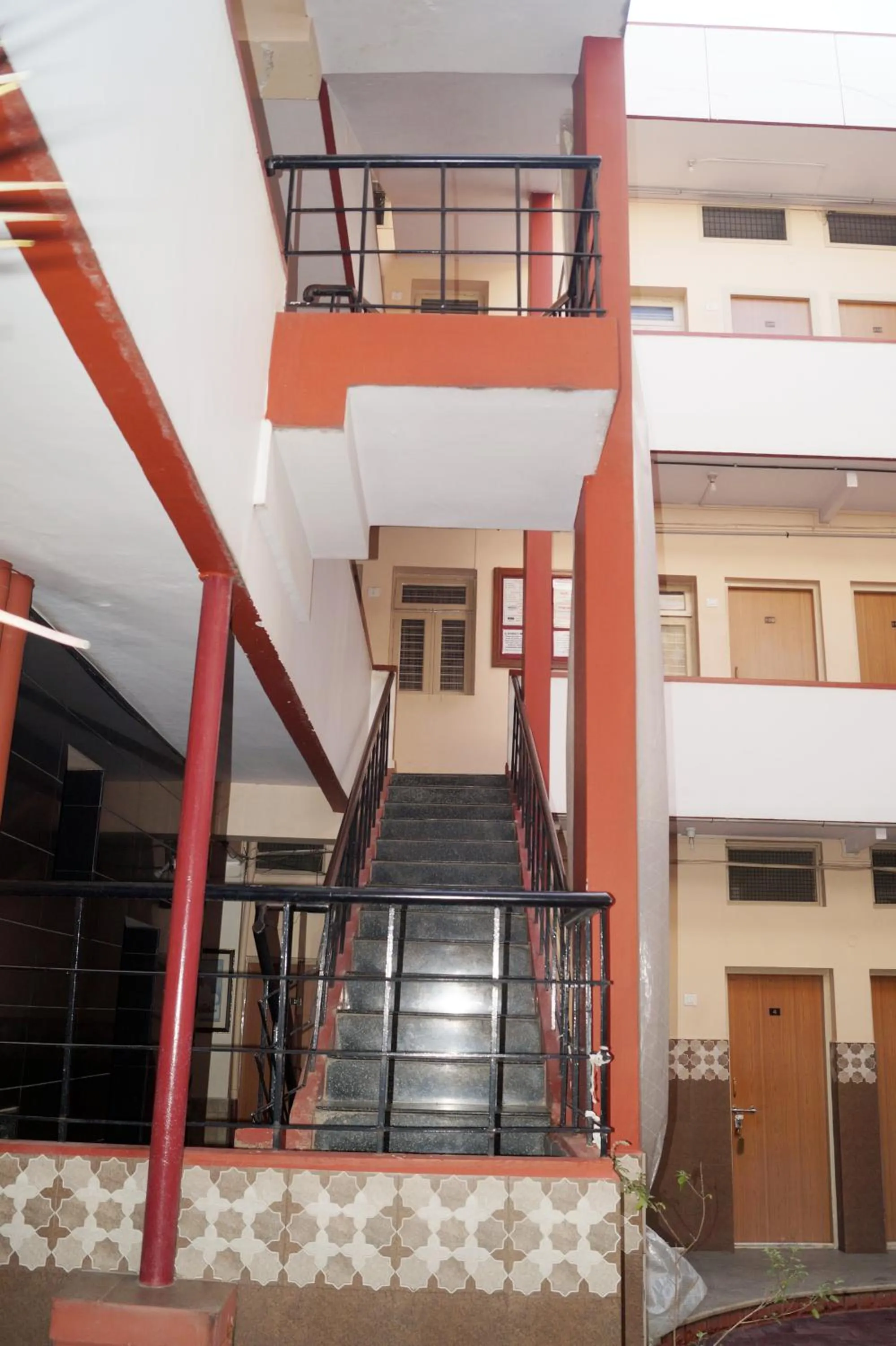 Property building in Sri Kumara Lodge