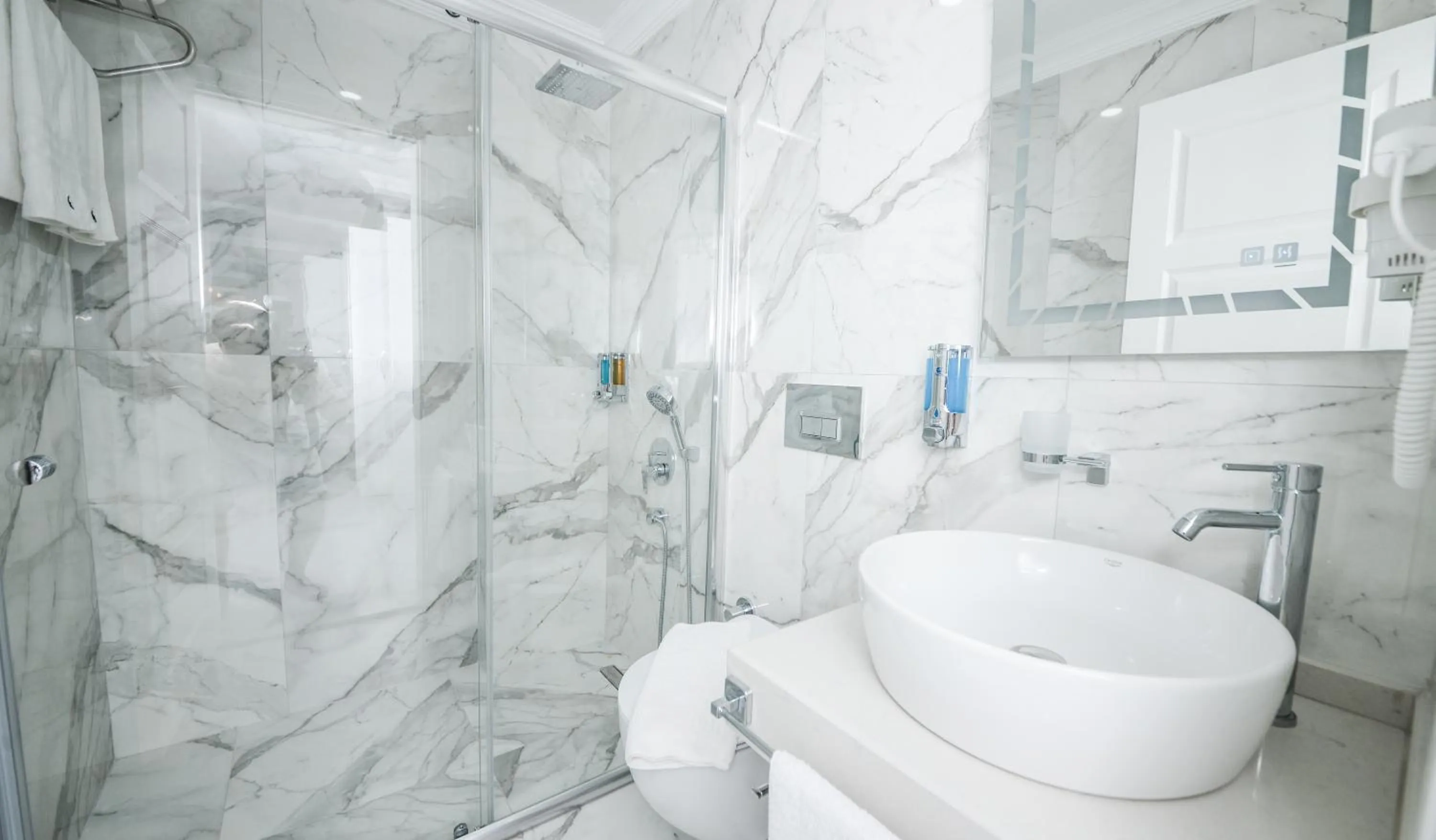 Bathroom in Bahçe Apart