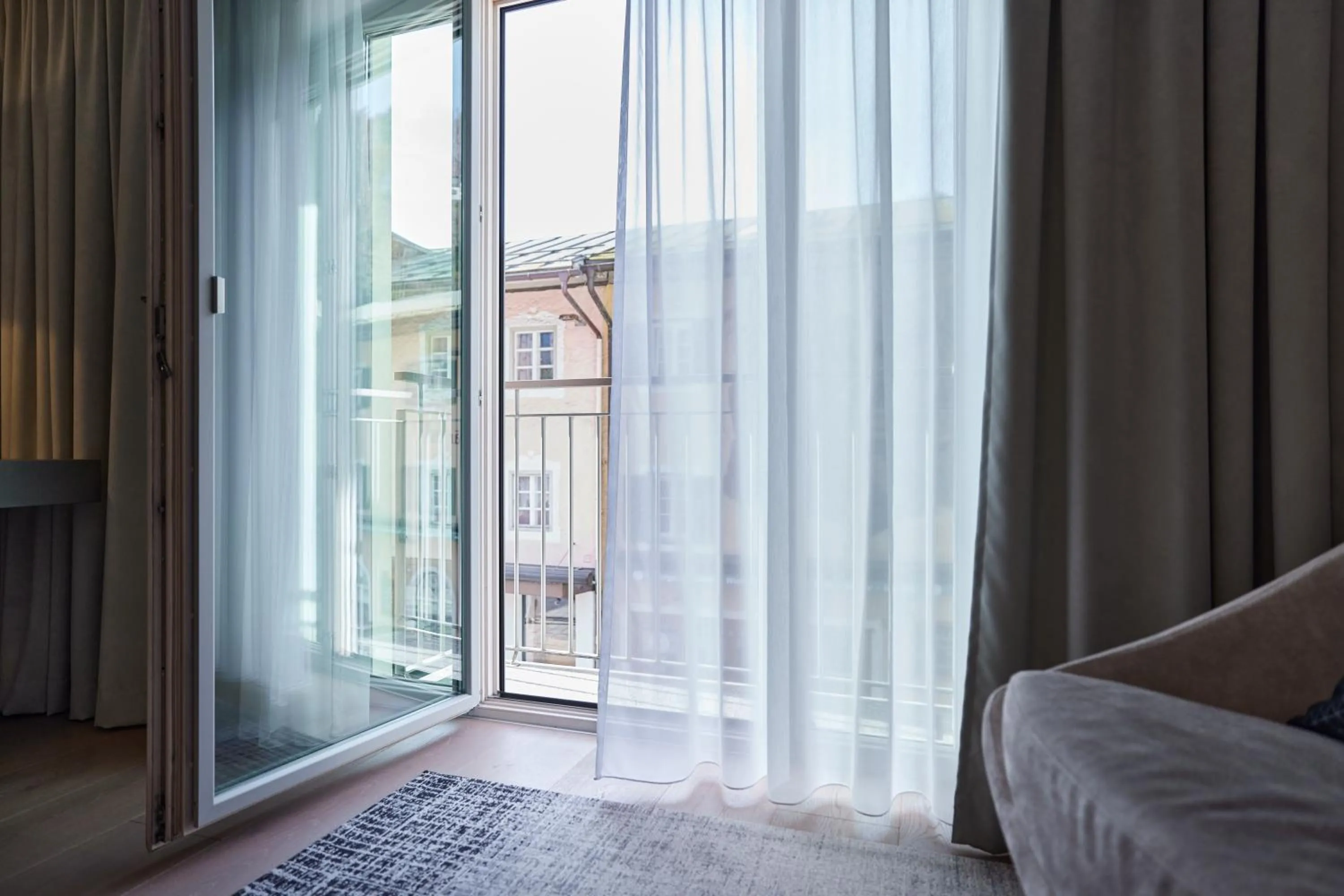 Living room, Bed in Hotel EDELWEISS Berchtesgaden Superior