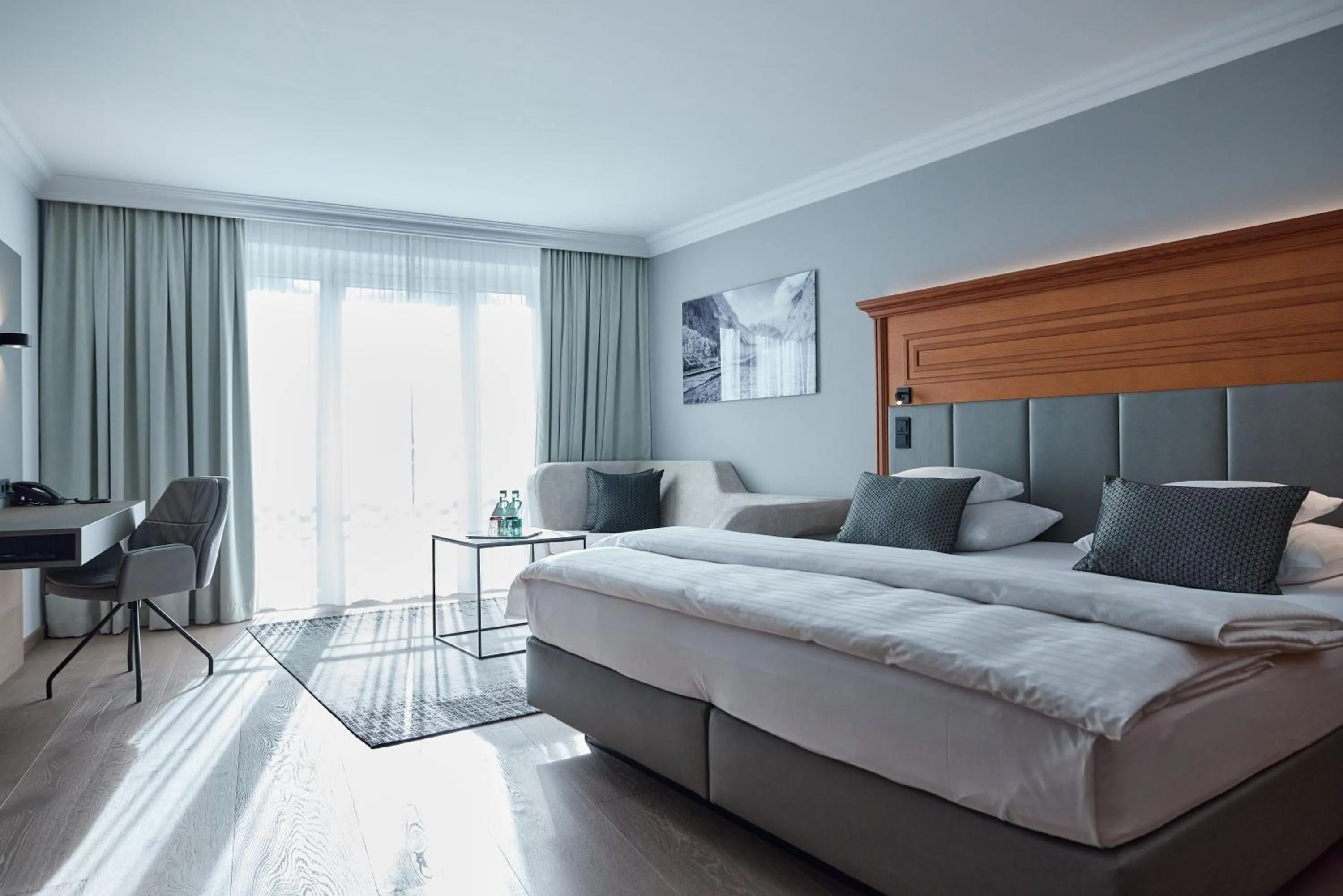 Bedroom, Bed in Hotel EDELWEISS Berchtesgaden Superior