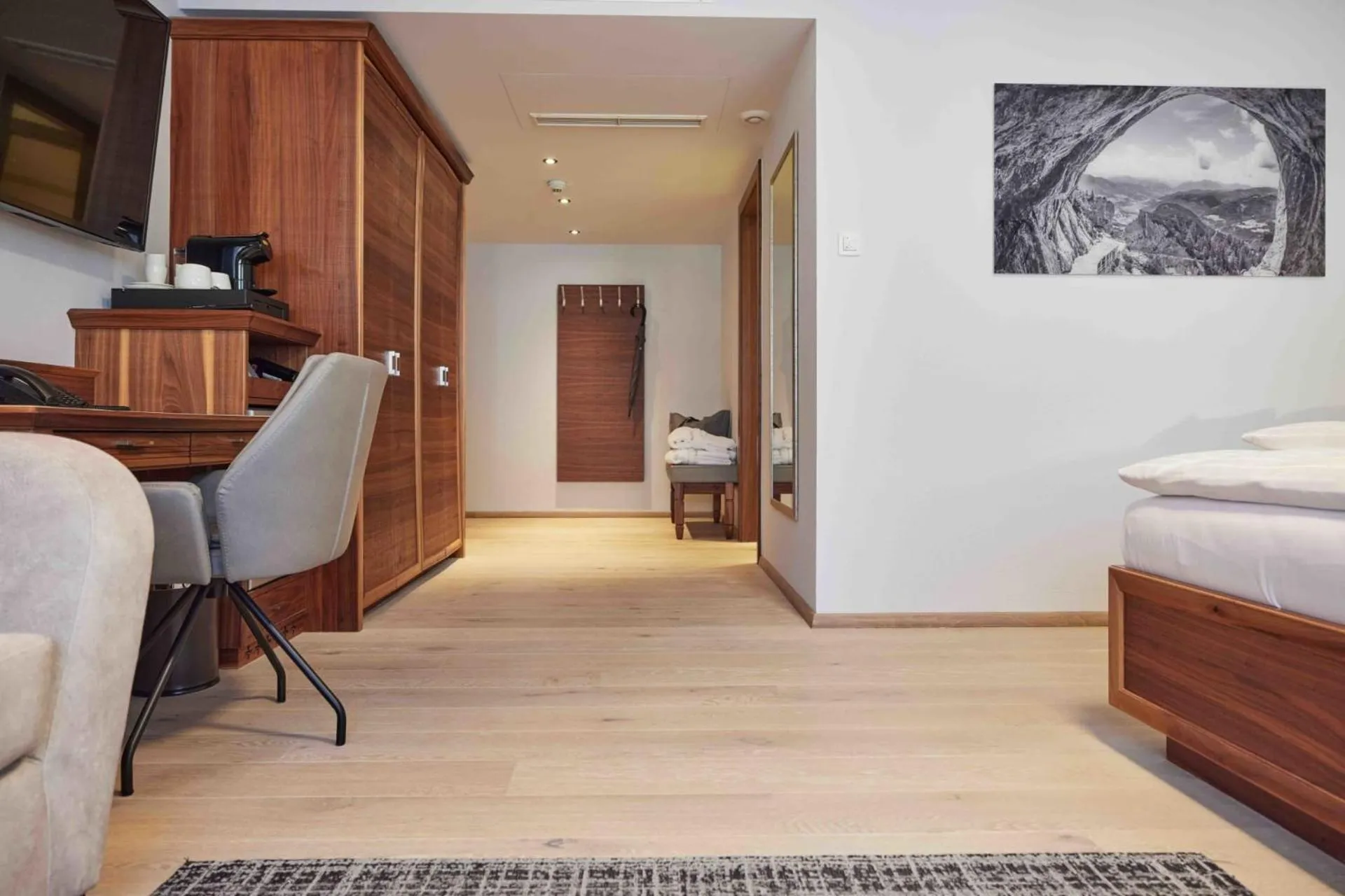 Bed in Hotel EDELWEISS Berchtesgaden Superior