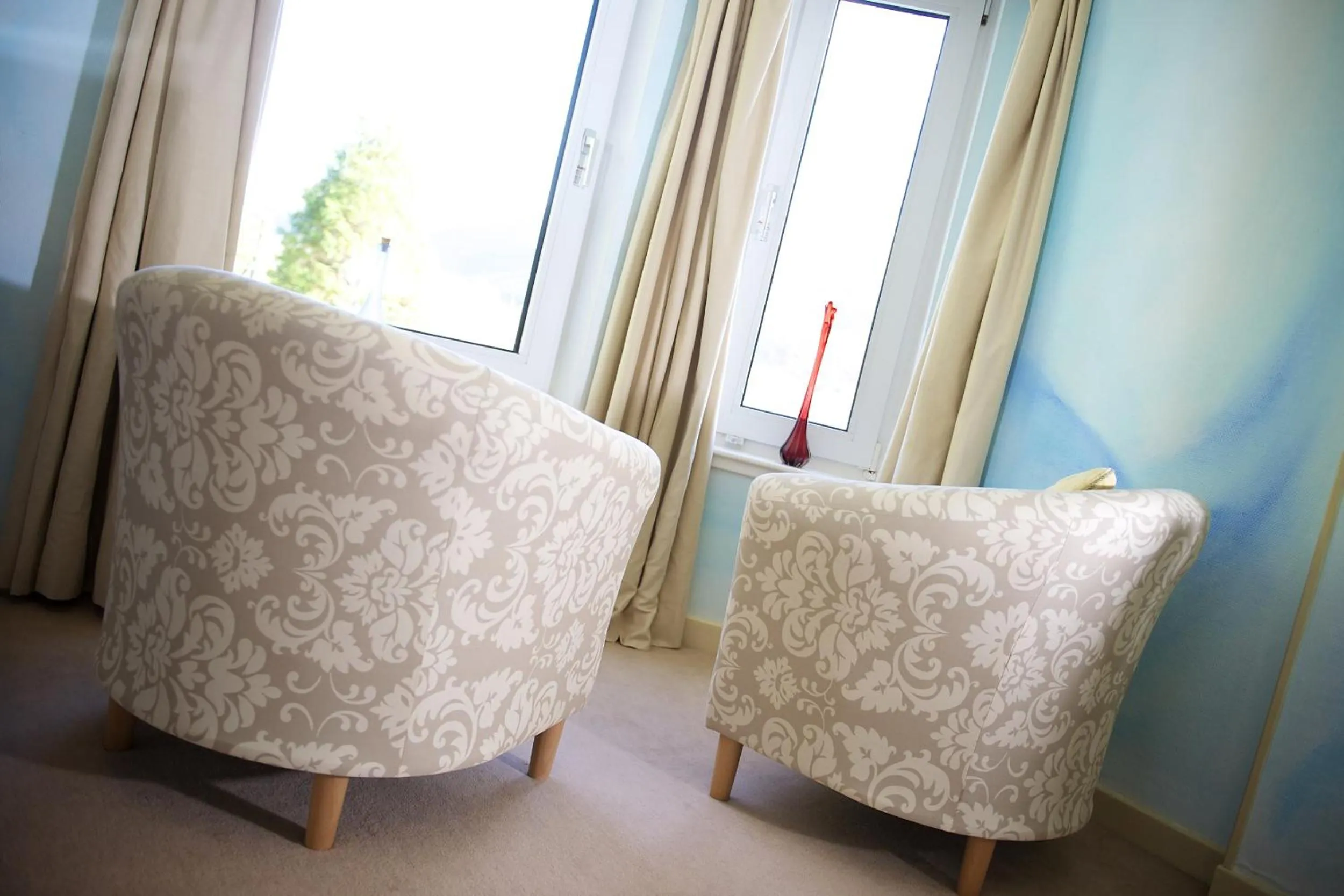 Day in The Lodge on the Loch by OYO