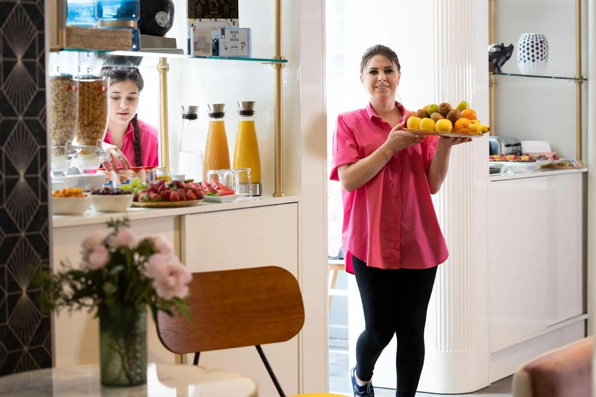 Breakfast in Hôtel Nude Paris - Color Vision
