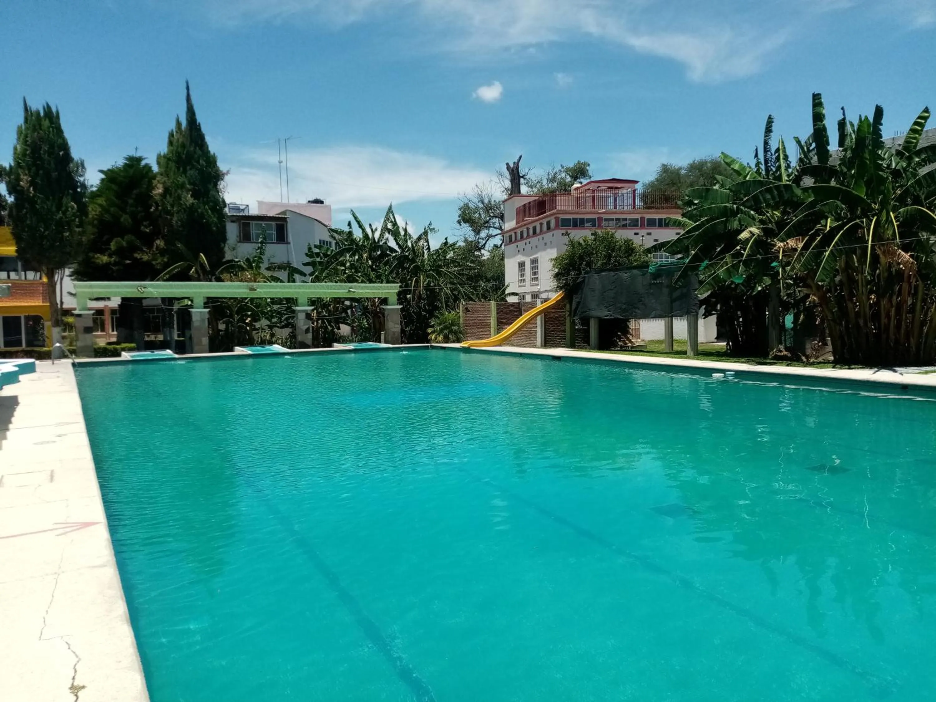 Swimming pool in Hotel Cipreses