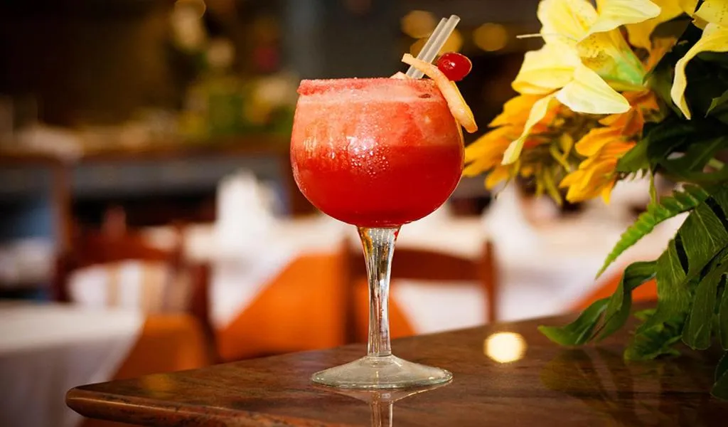 Lounge or bar in Hotel Cristina Suites