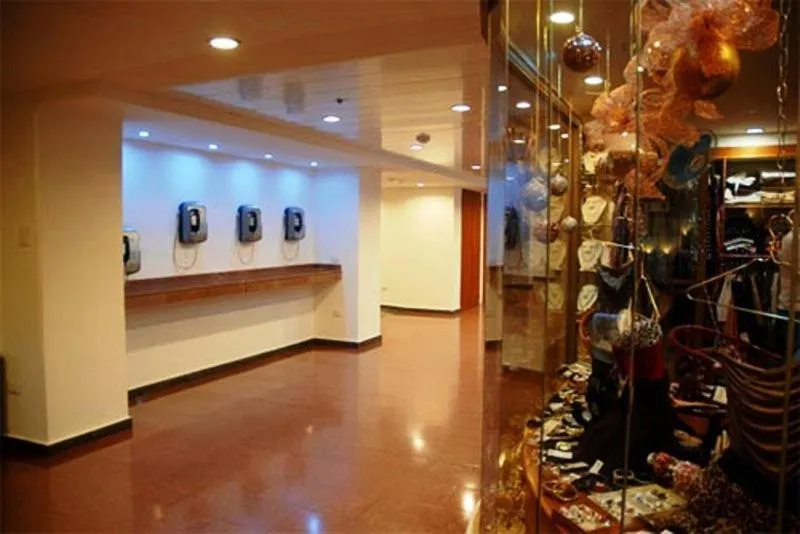 Hotel Cristina Suites