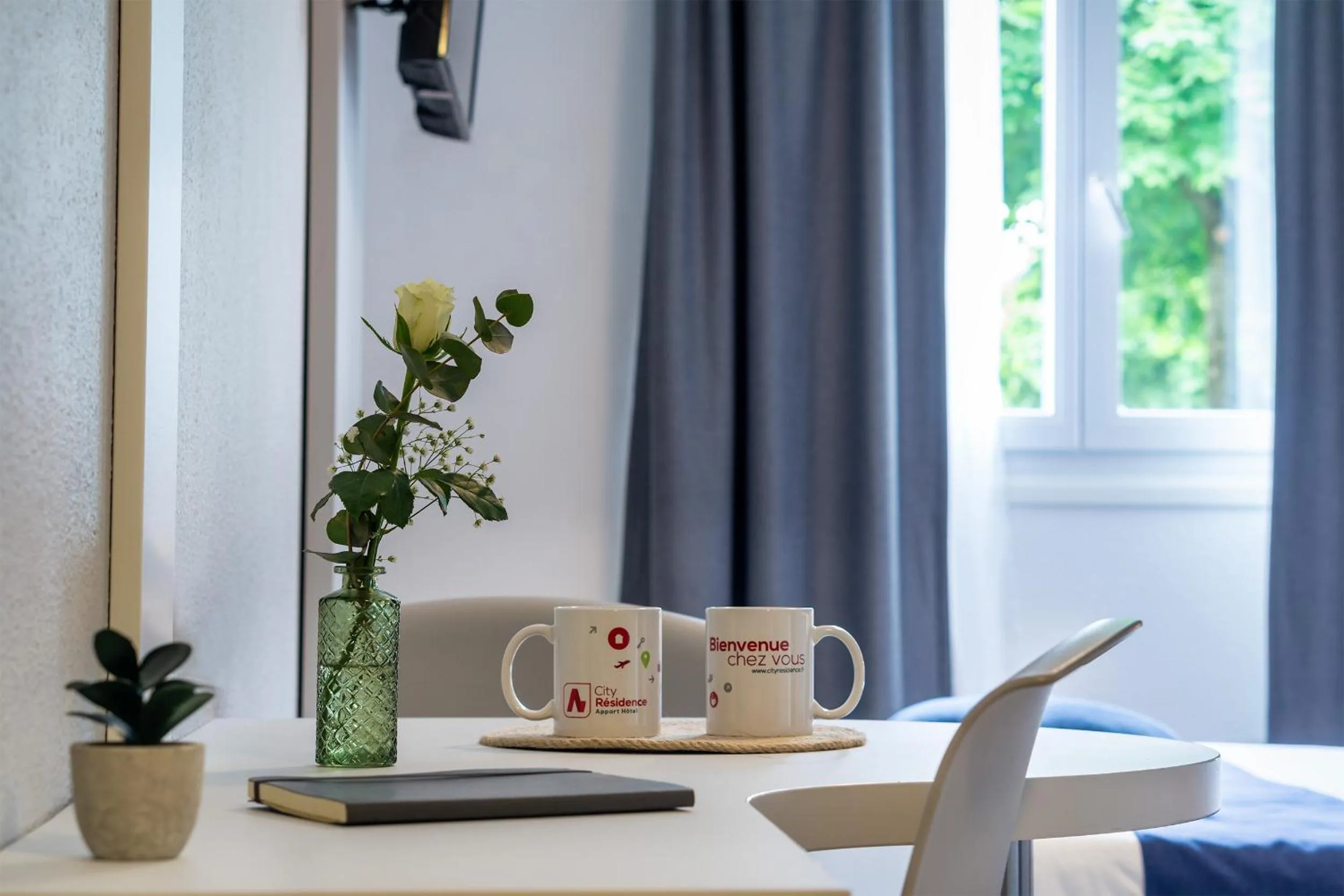 Seating area in City Résidence Strasbourg Centre