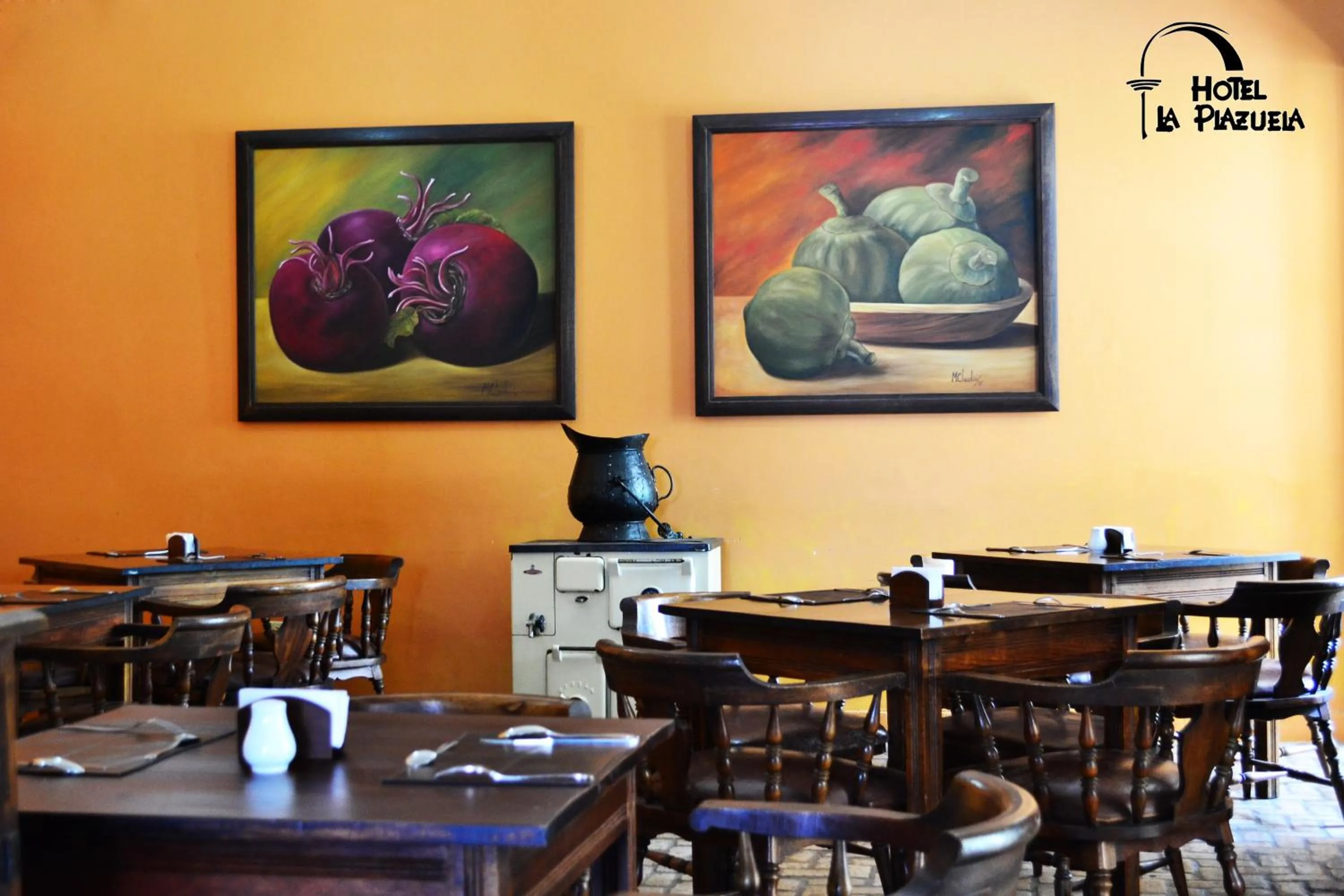 Restaurant/places to eat in Hotel La Plazuela