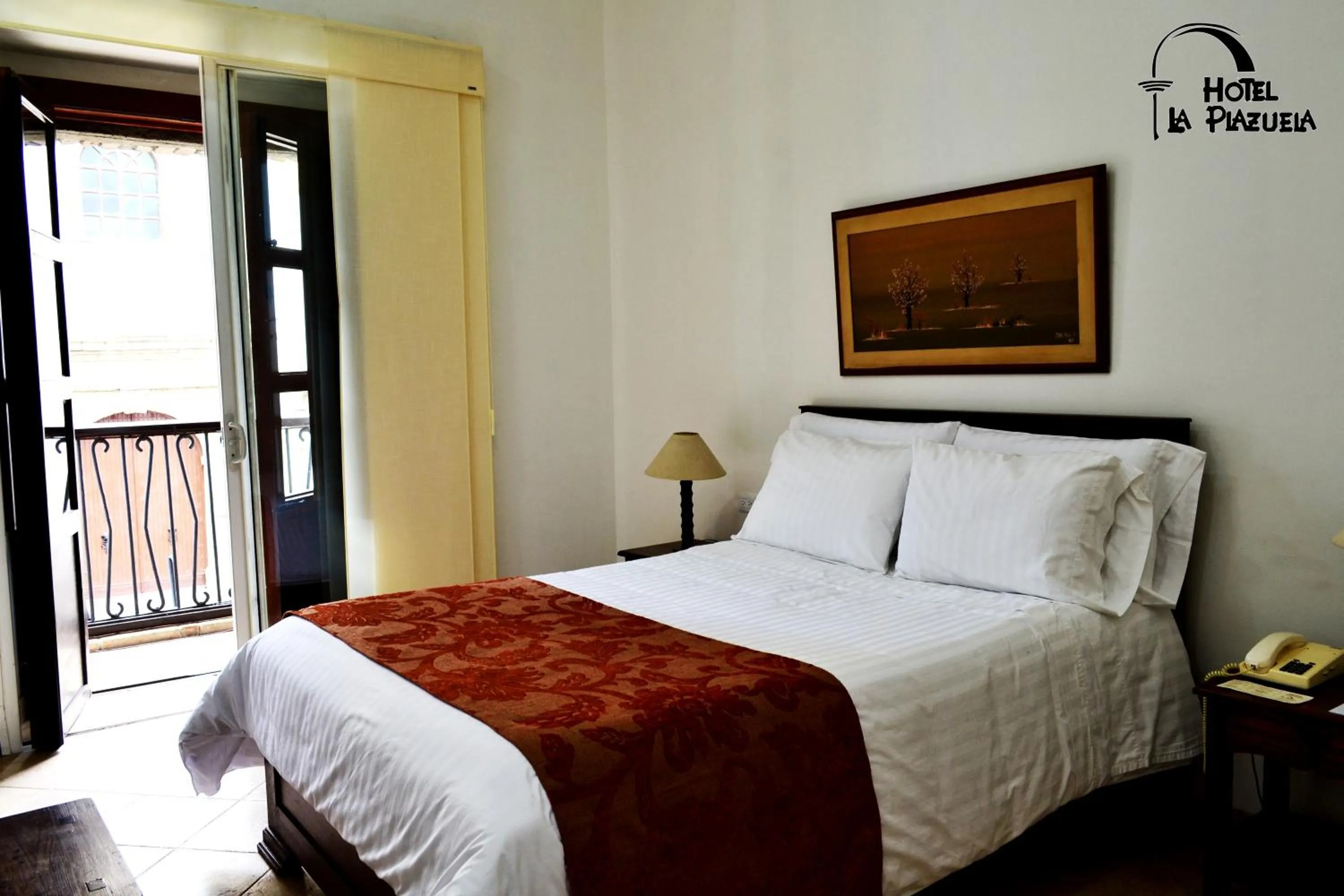 Day, Bed in Hotel La Plazuela
