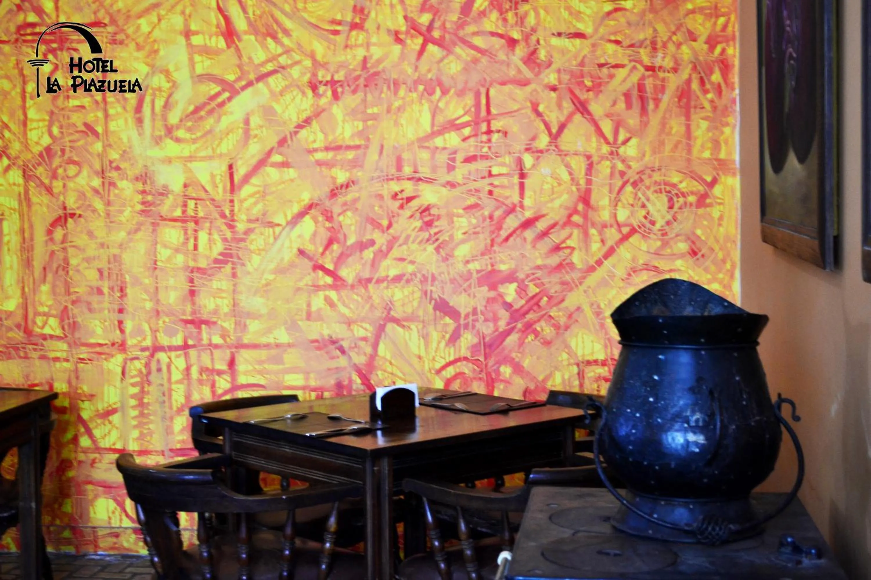 Restaurant/places to eat in Hotel La Plazuela