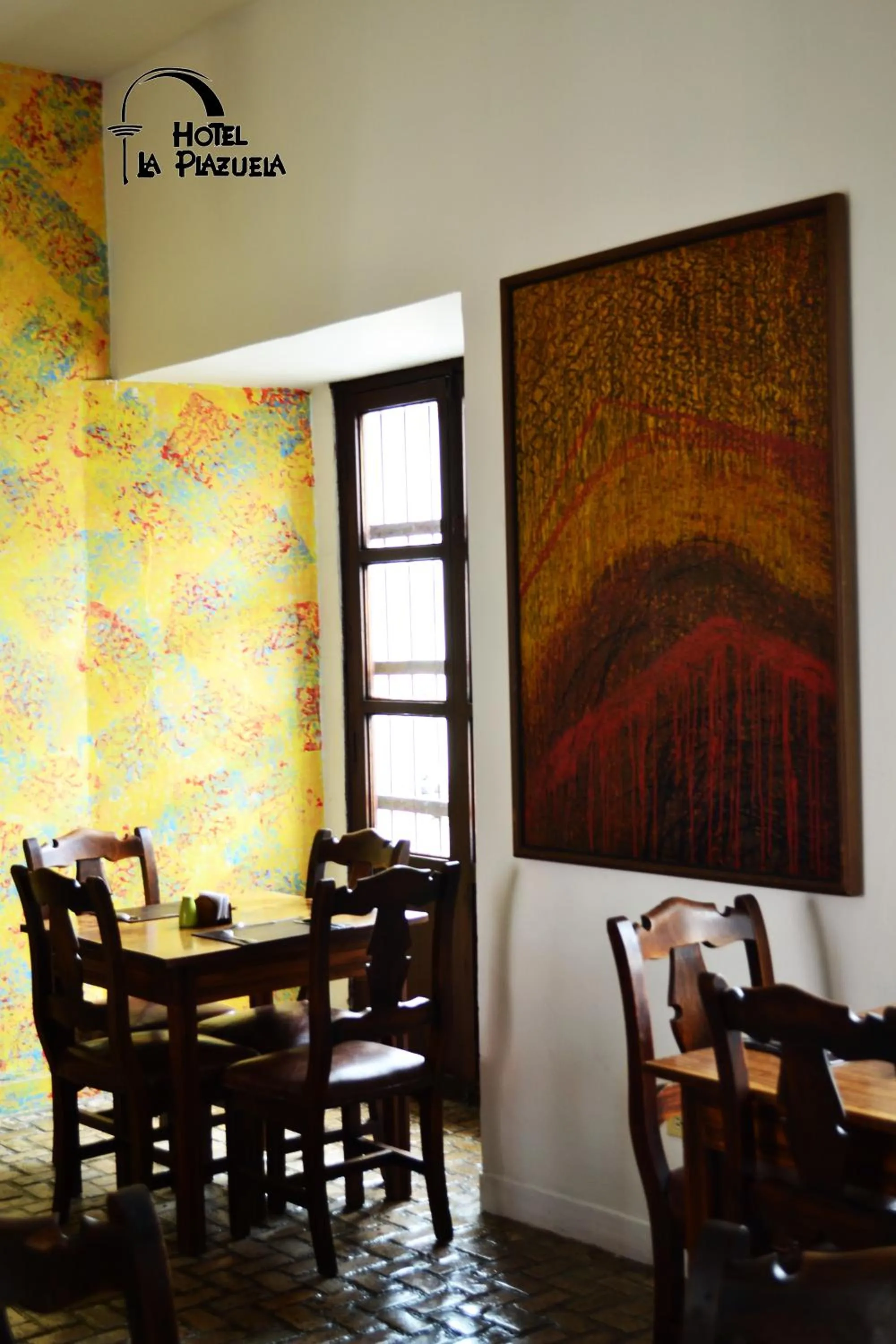 Restaurant/places to eat in Hotel La Plazuela