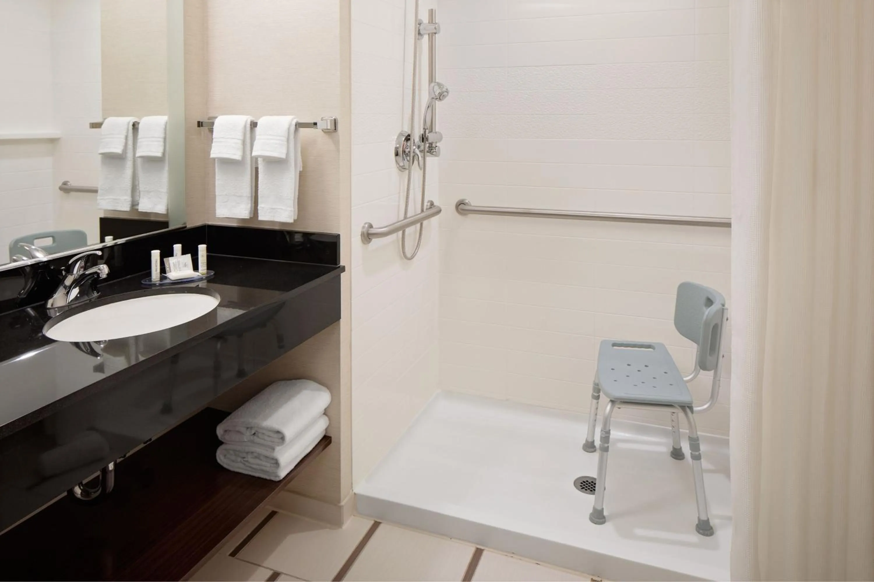 Bathroom in Fairfield Inn & Suites New York Manhattan/Downtown East