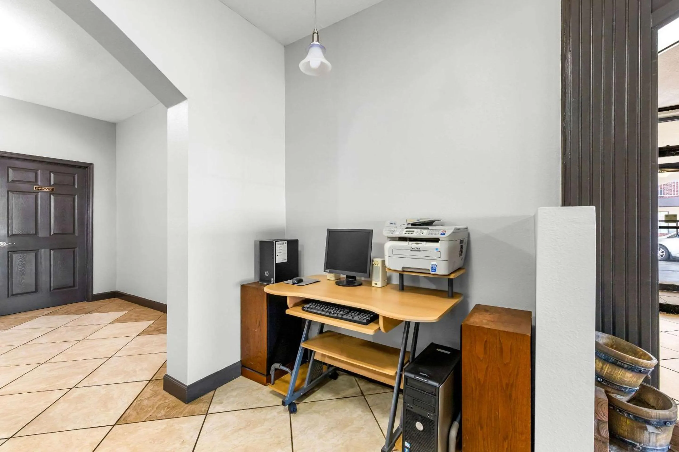 Business facilities in Quality Inn Lawrenceburg