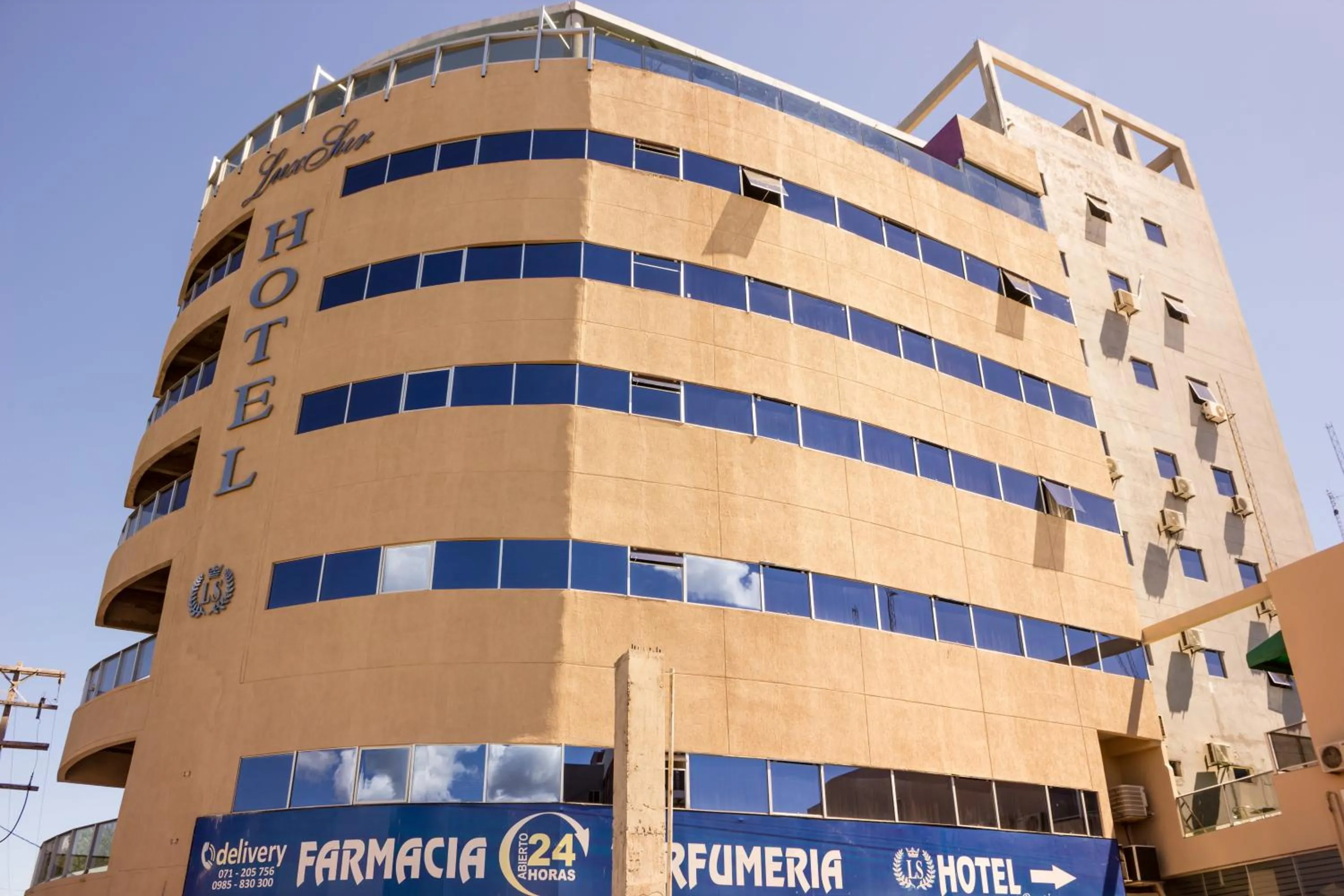 Property building in Luxsur