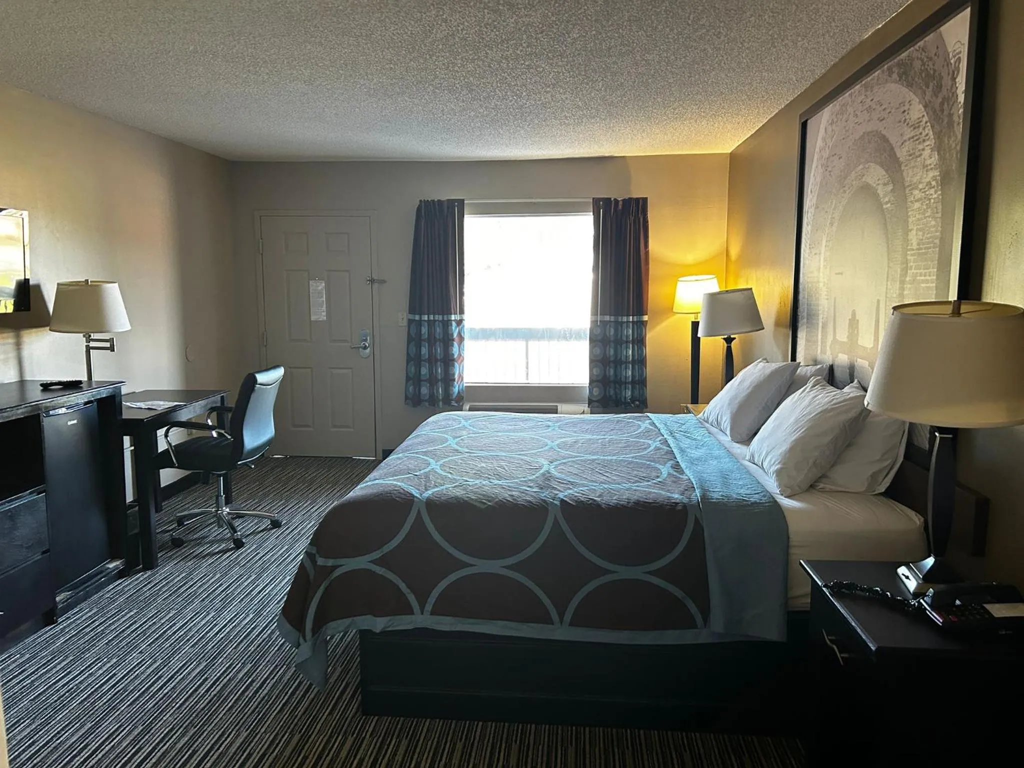 Bed in Super 8 by Wyndham Elberton