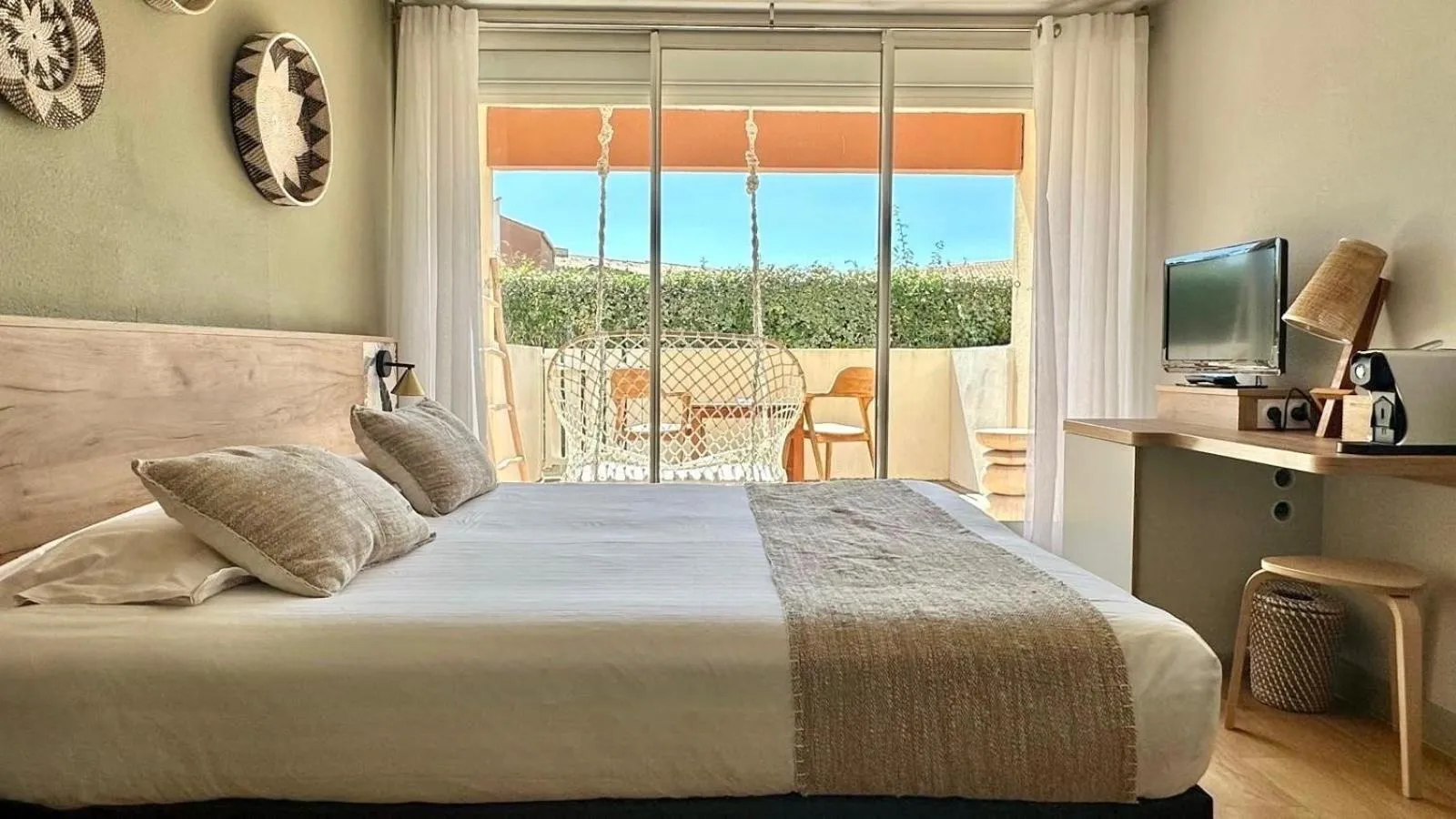 Bed in CAPAO Beach Hôtel