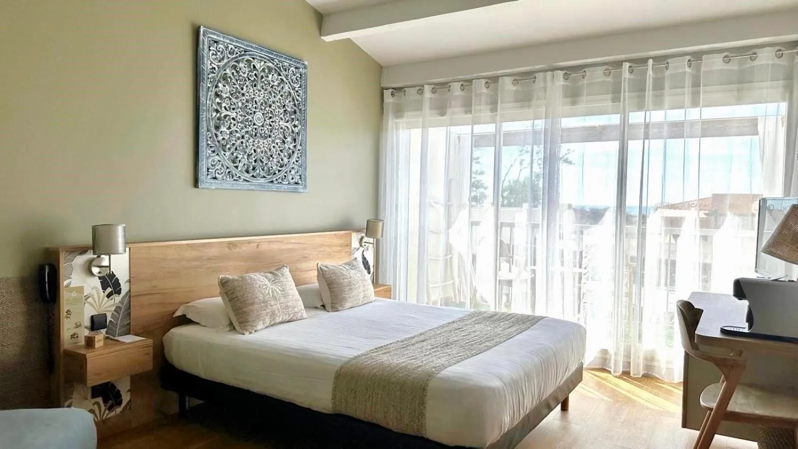 Bed in CAPAO Beach Hôtel