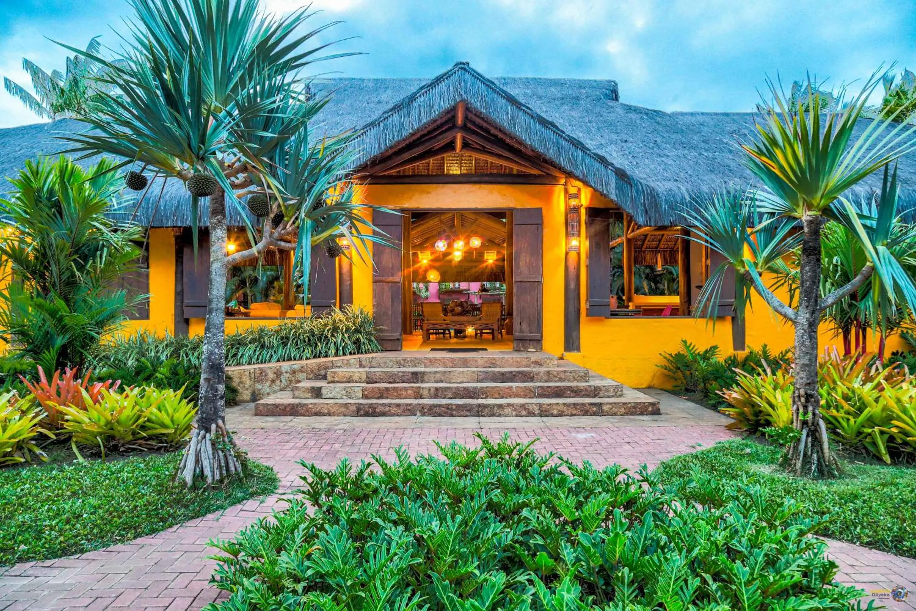 Property building in Pousada Vira Canoa