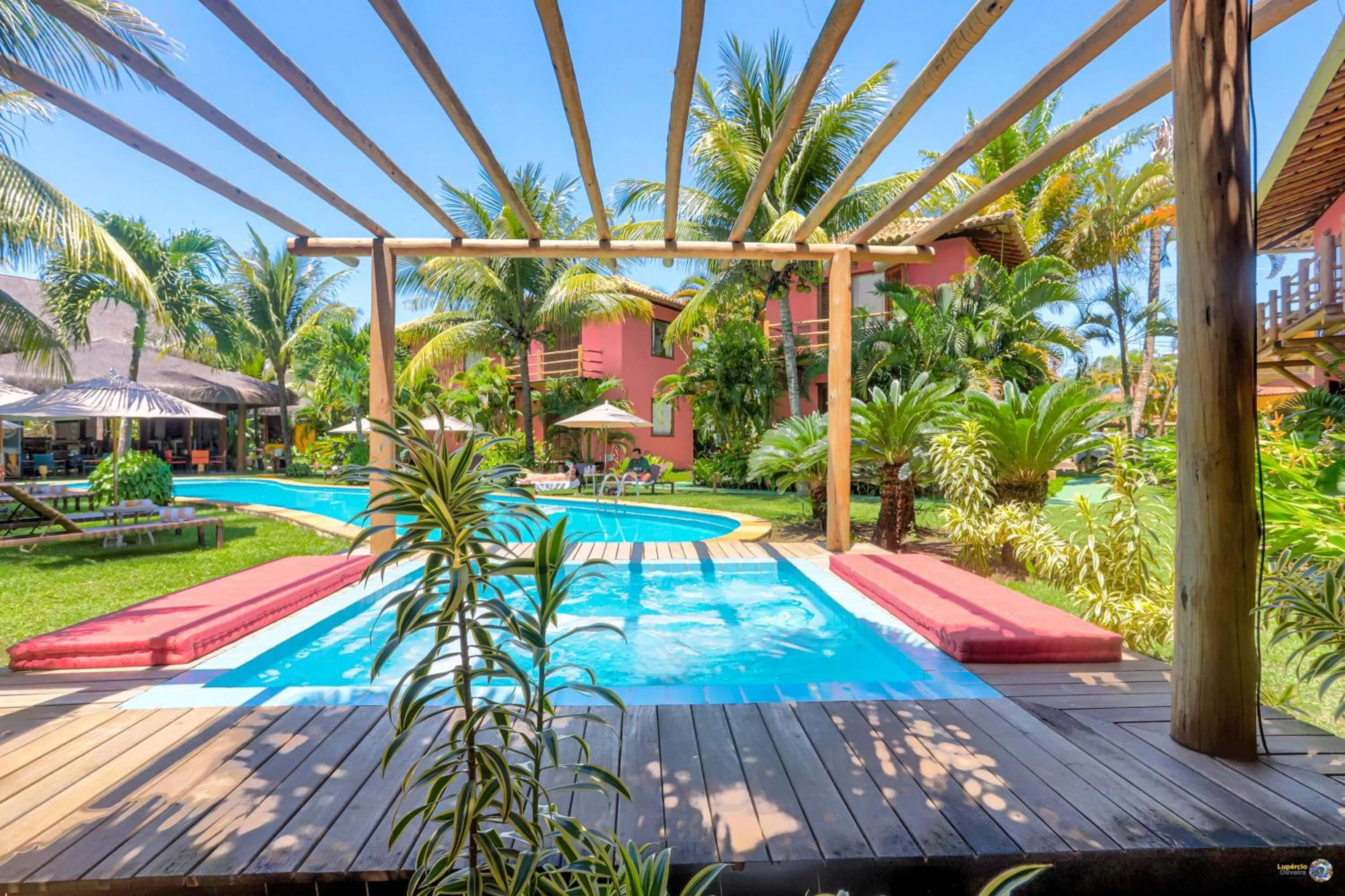 Swimming pool in Pousada Vira Canoa