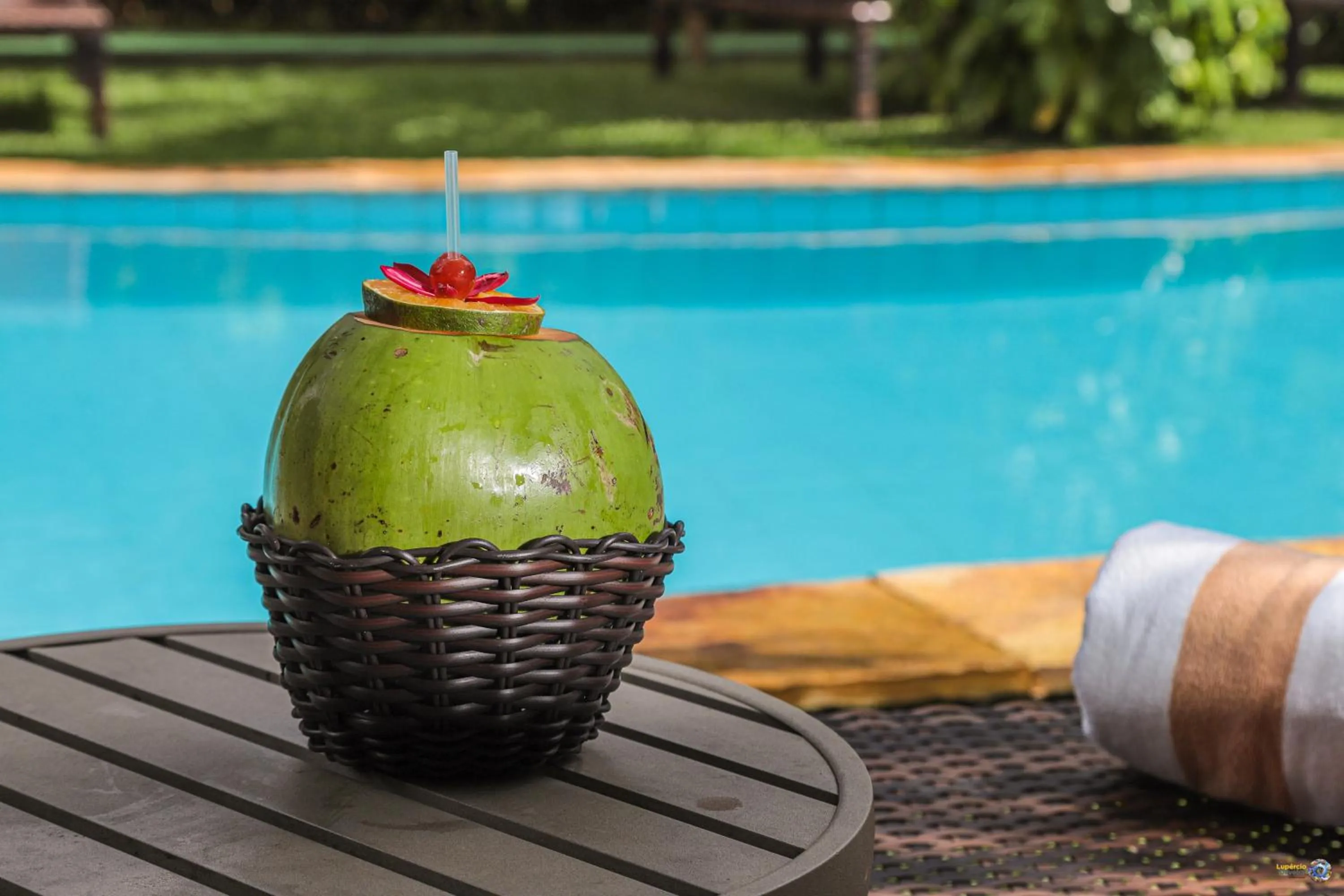 Swimming pool in Pousada Vira Canoa