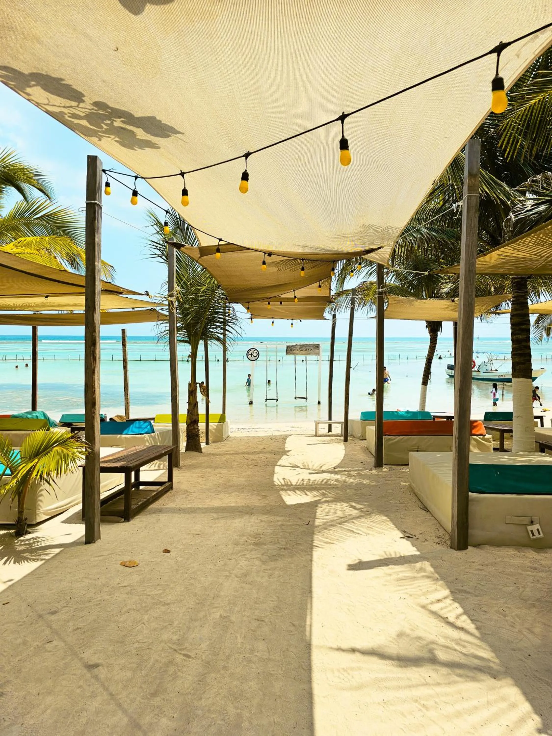 Beach in 40 Cañones