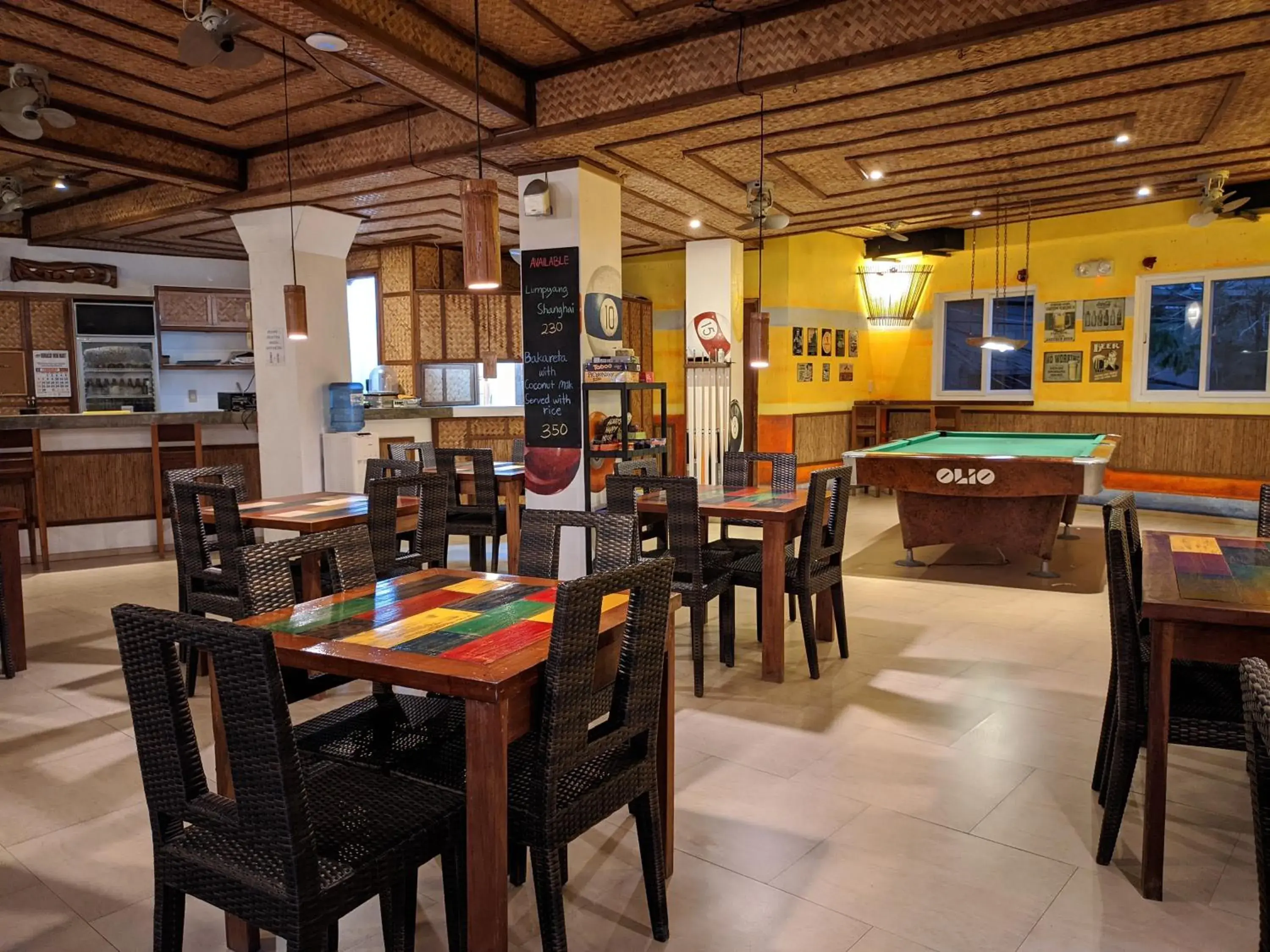 Restaurant/places to eat in Ralph's Place Restaurant/places to eat in Ralph's Place