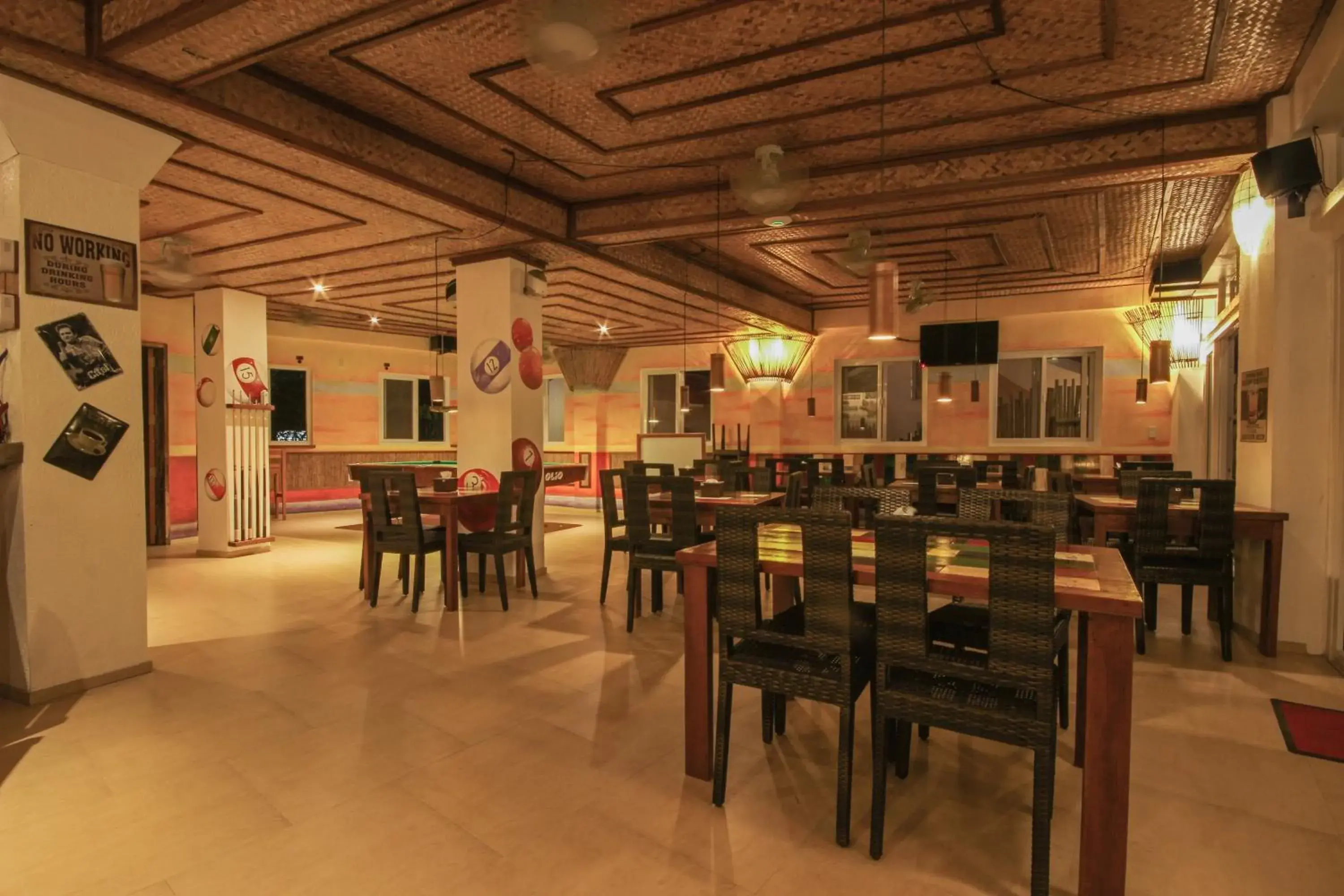 Restaurant/places to eat in Ralph's Place Restaurant/places to eat in Ralph's Place