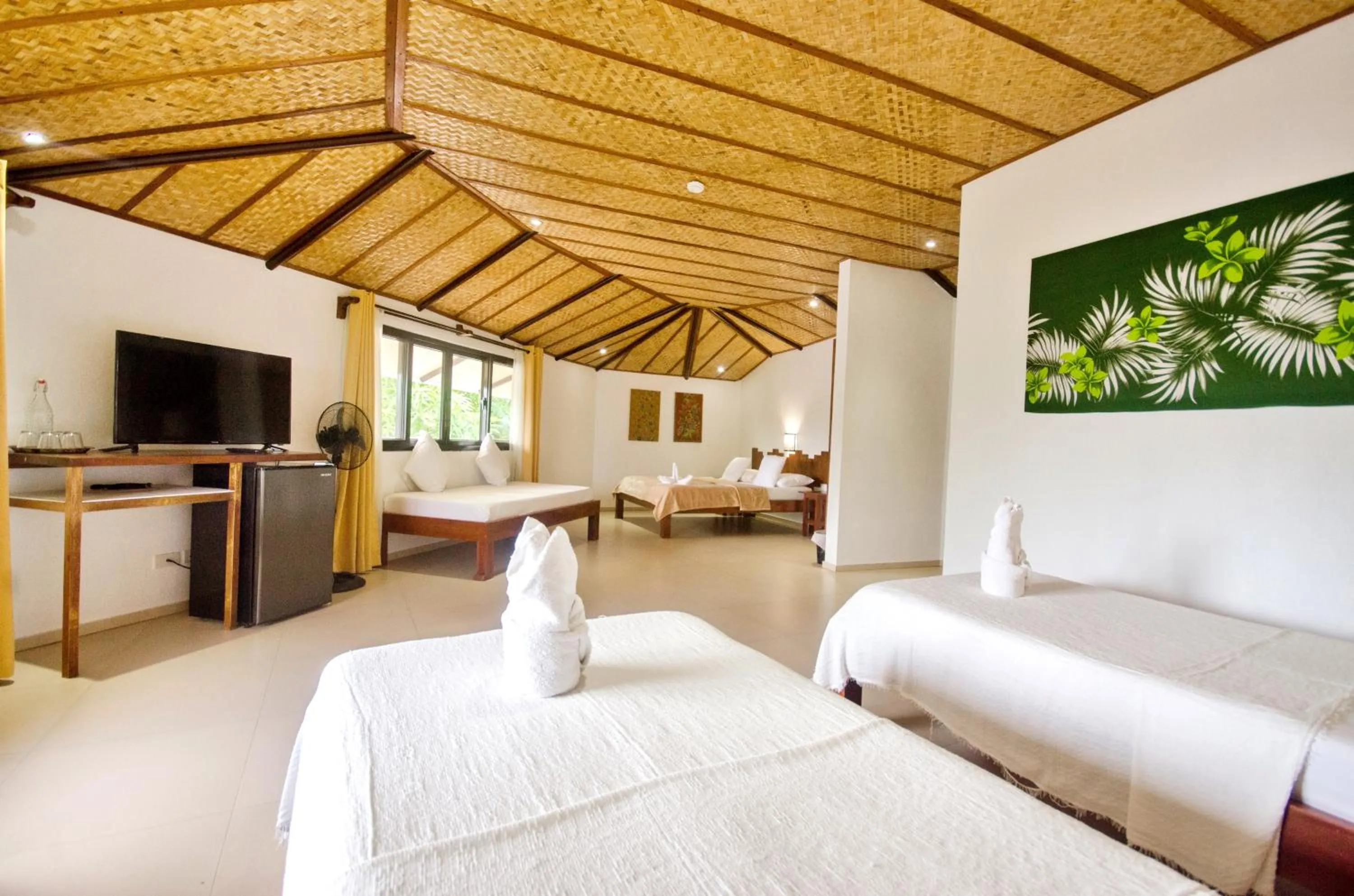 Photo of the whole room, Bed in Ralph's Place