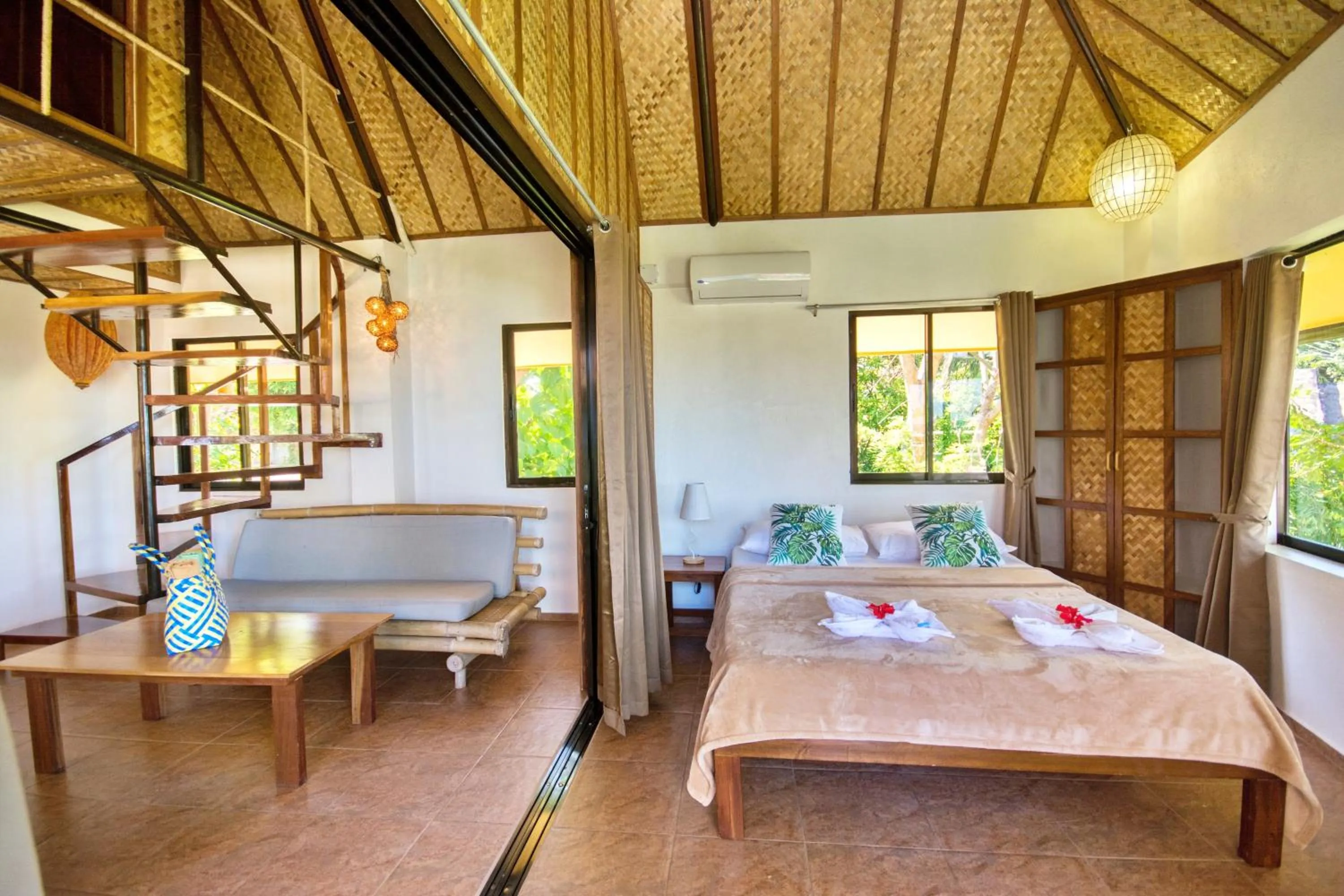 Bedroom, Bed in Ralph's Place