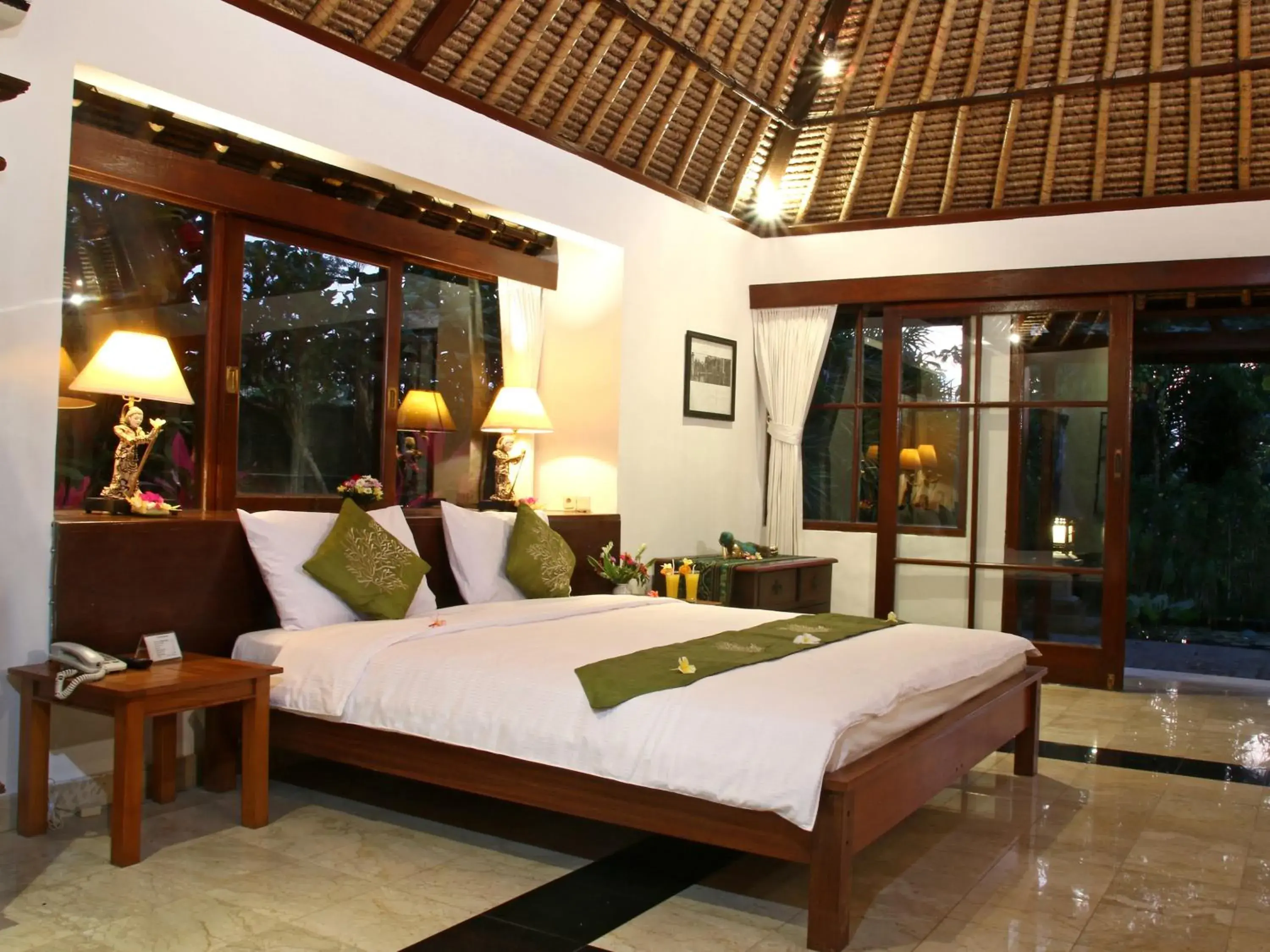 One-Bedroom Villa with Garden View in Toya Retreat Villa One-Bedroom Villa with Garden View in Toya Retreat Villa