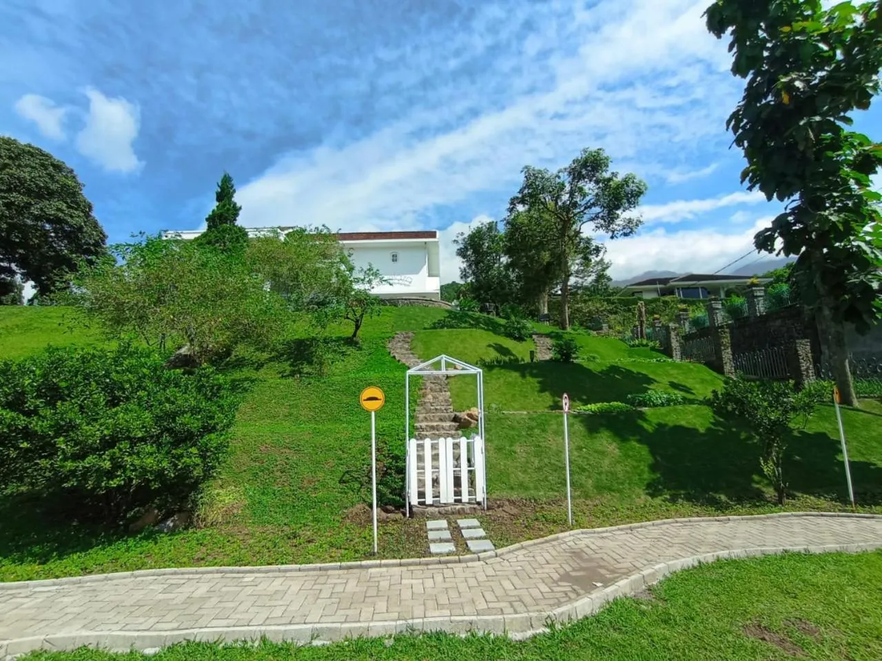 Children play ground in Surya Hotel & Cottages Prigen