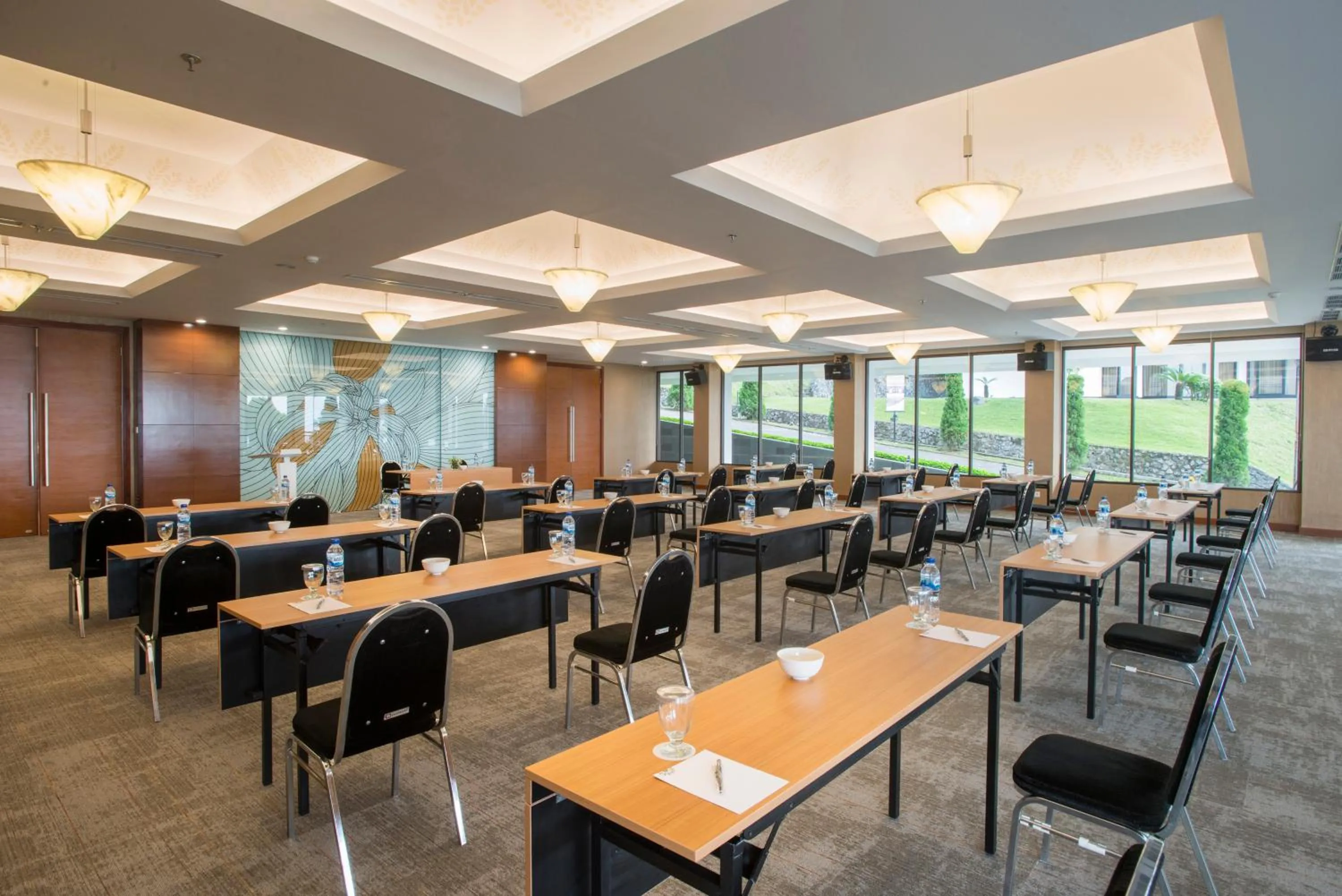 Surya Hotel & Cottages Prigen