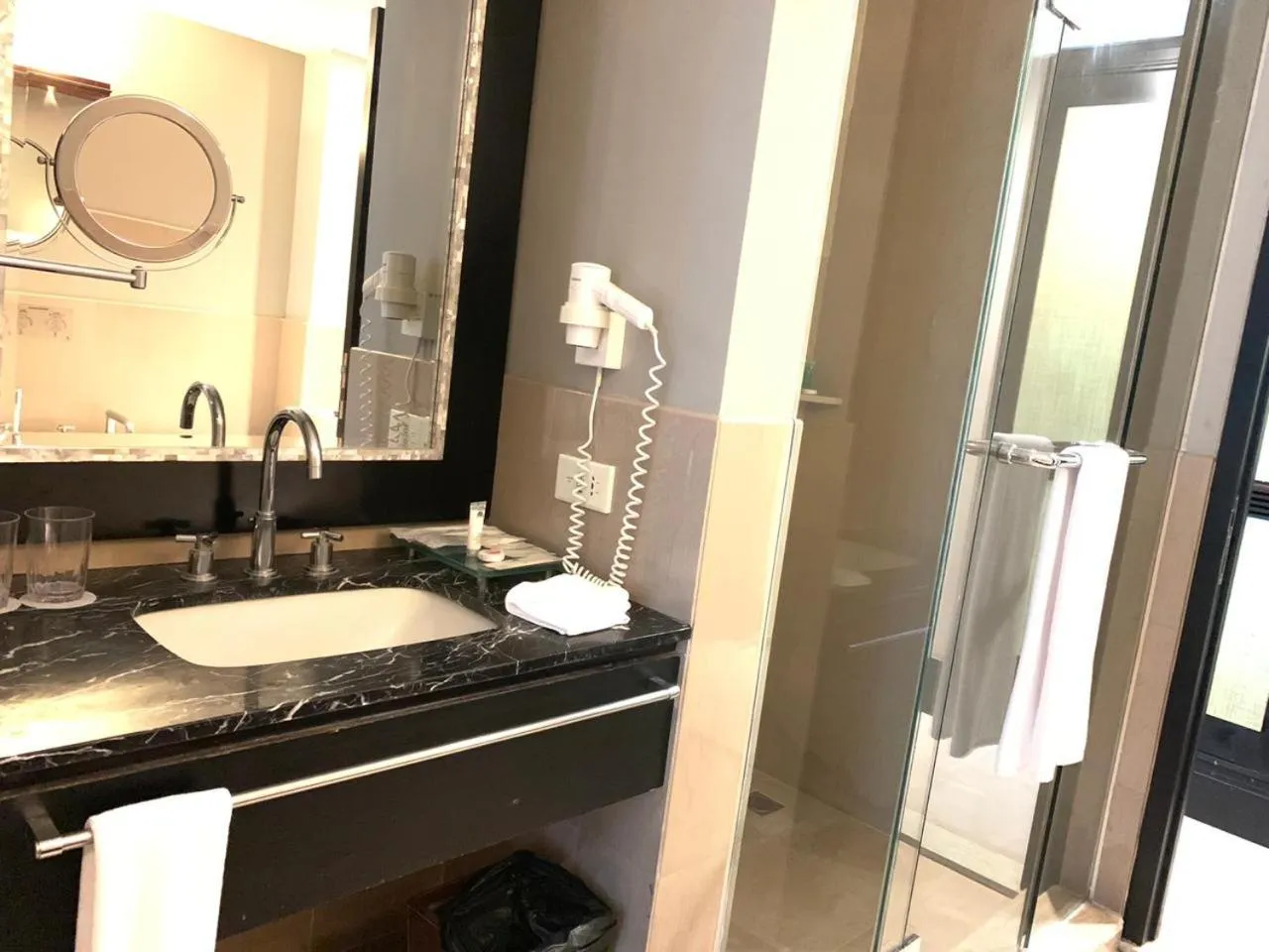 Bathroom in Surya Hotel & Cottages Prigen