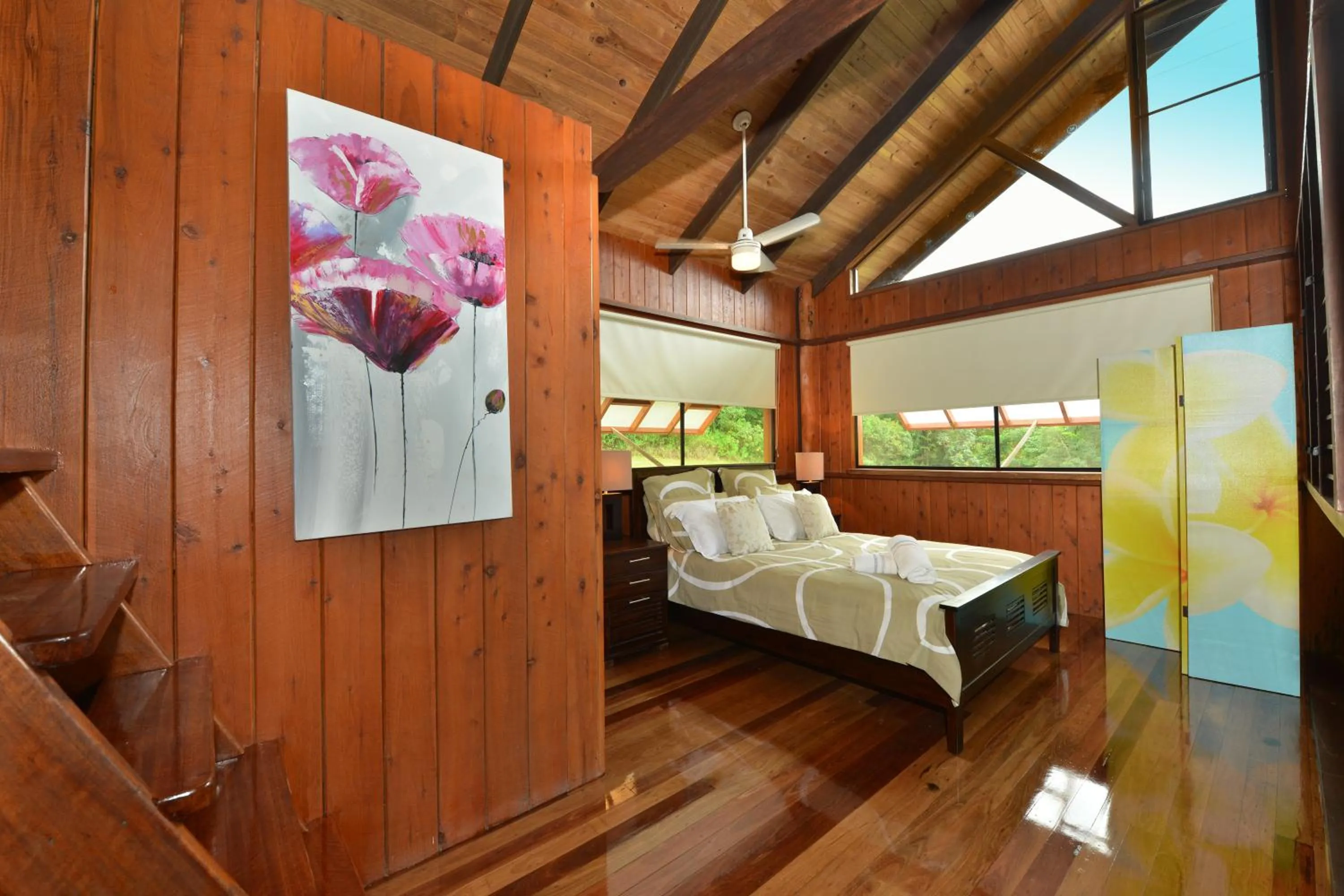 Bedroom, Bed in Tea Tree Cottage