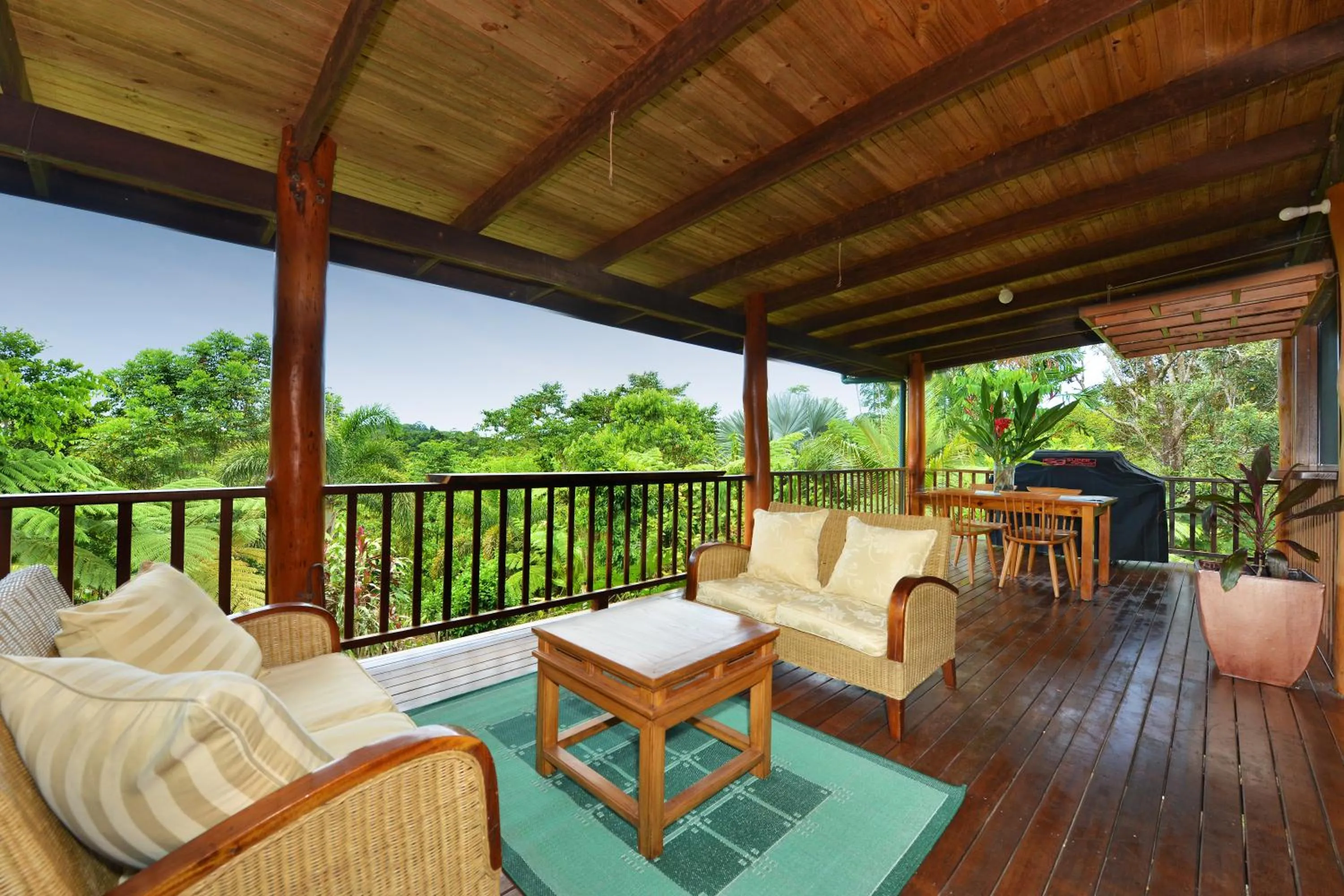 Balcony/Terrace in Tea Tree Cottage