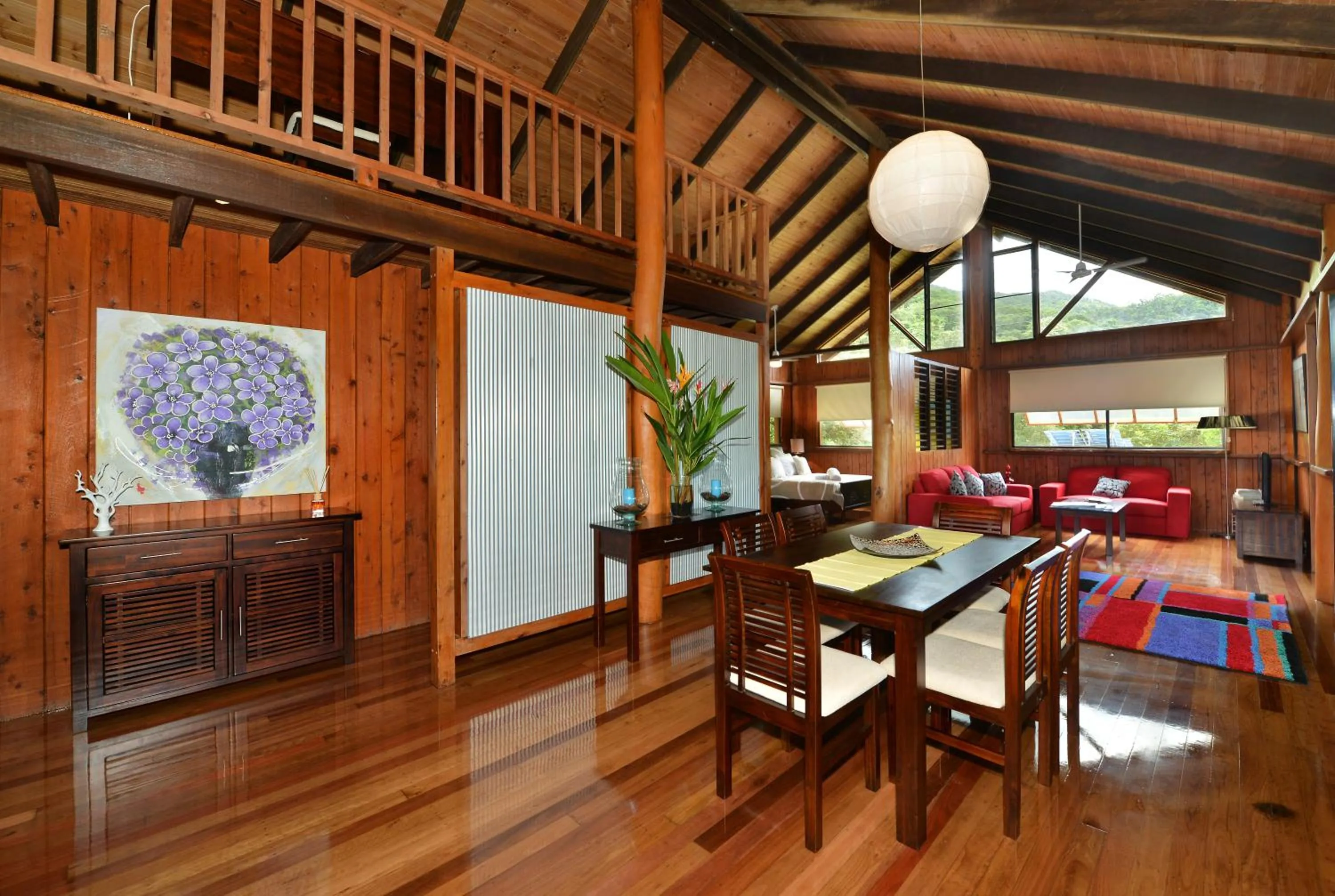 Dining area in Tea Tree Cottage