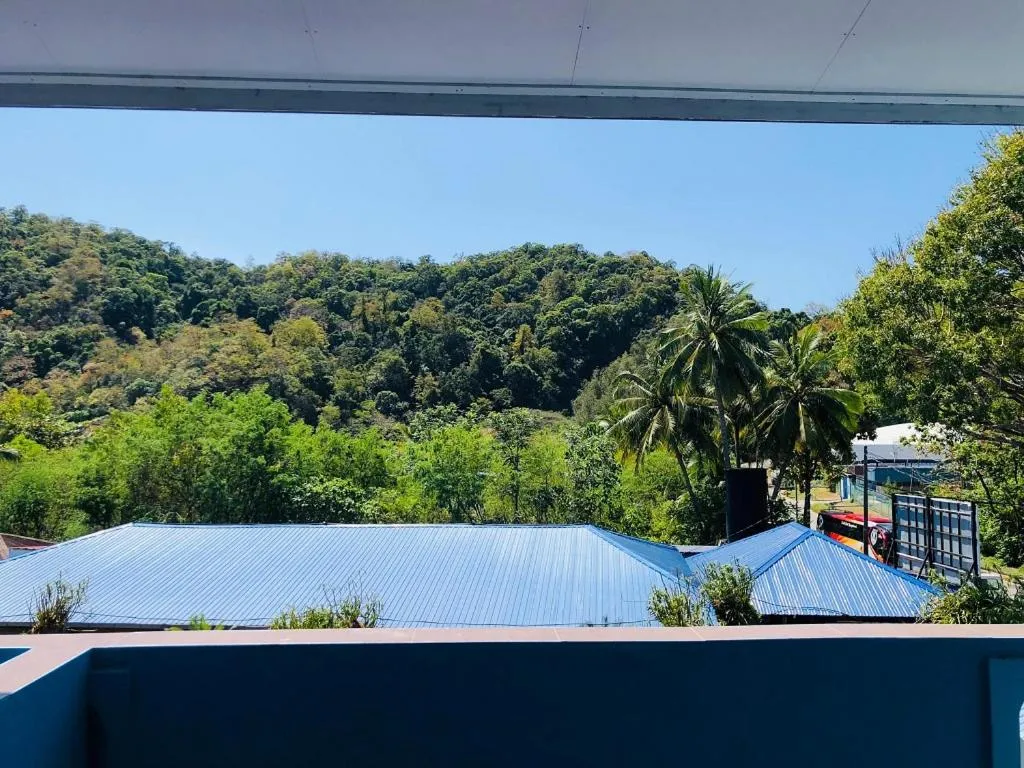 Day in Penarak Bamboo Beach Motel