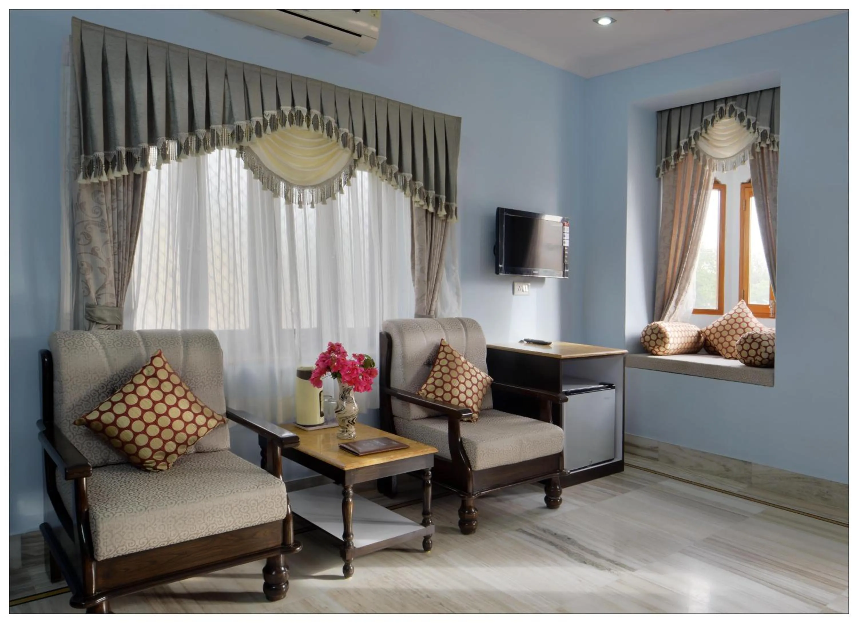 TV and multimedia in Hotel Sky Plaza - Best ever view of Jaisalmer Fort