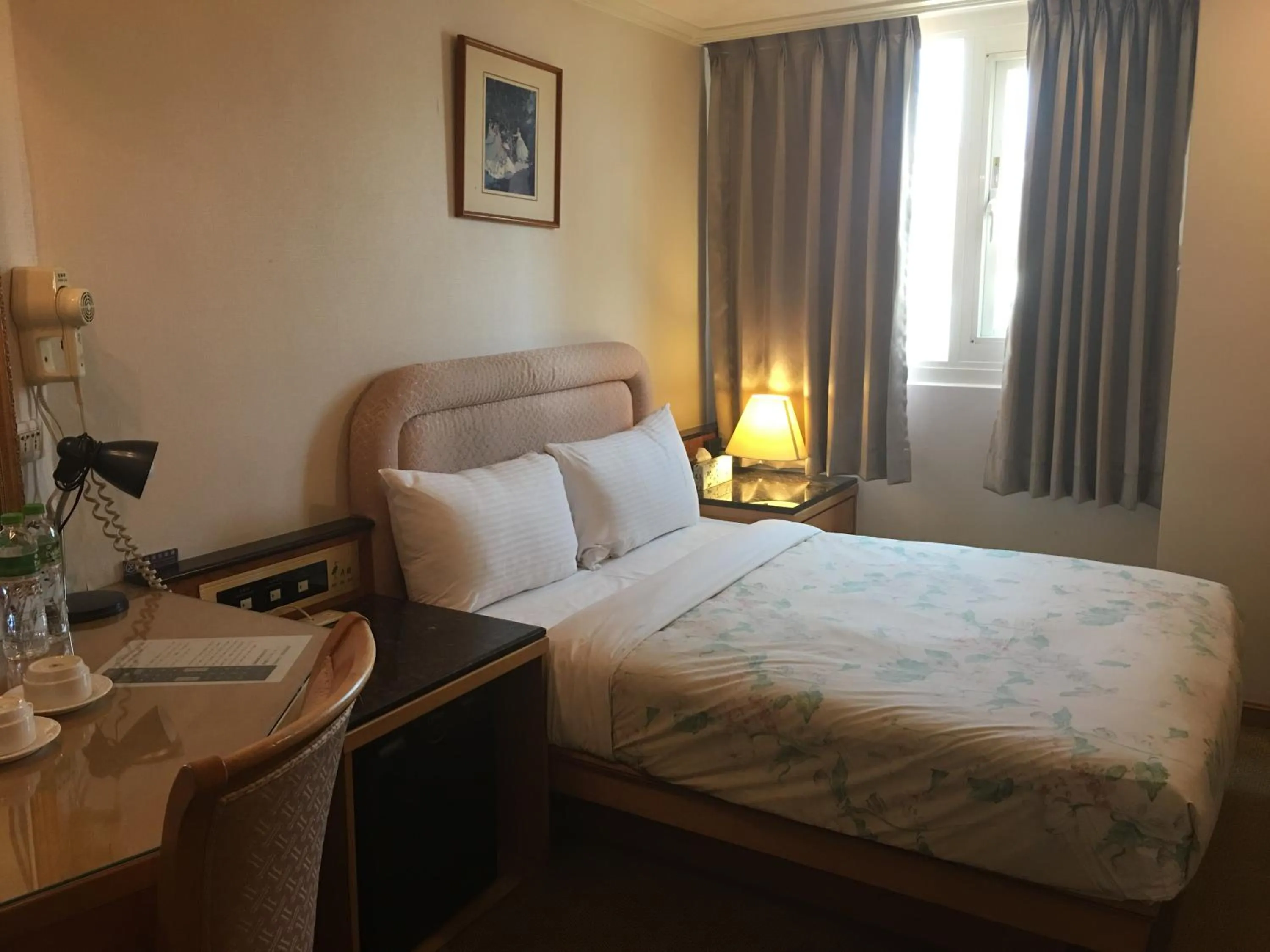 Bed in Hara Zuru Hotel